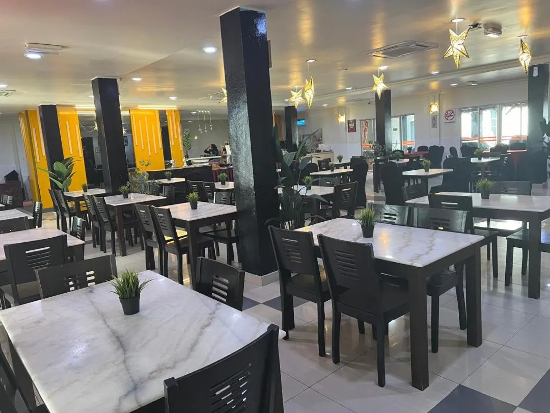 Restaurant/places to eat in Hotel Seri Malaysia Pulau Pinang