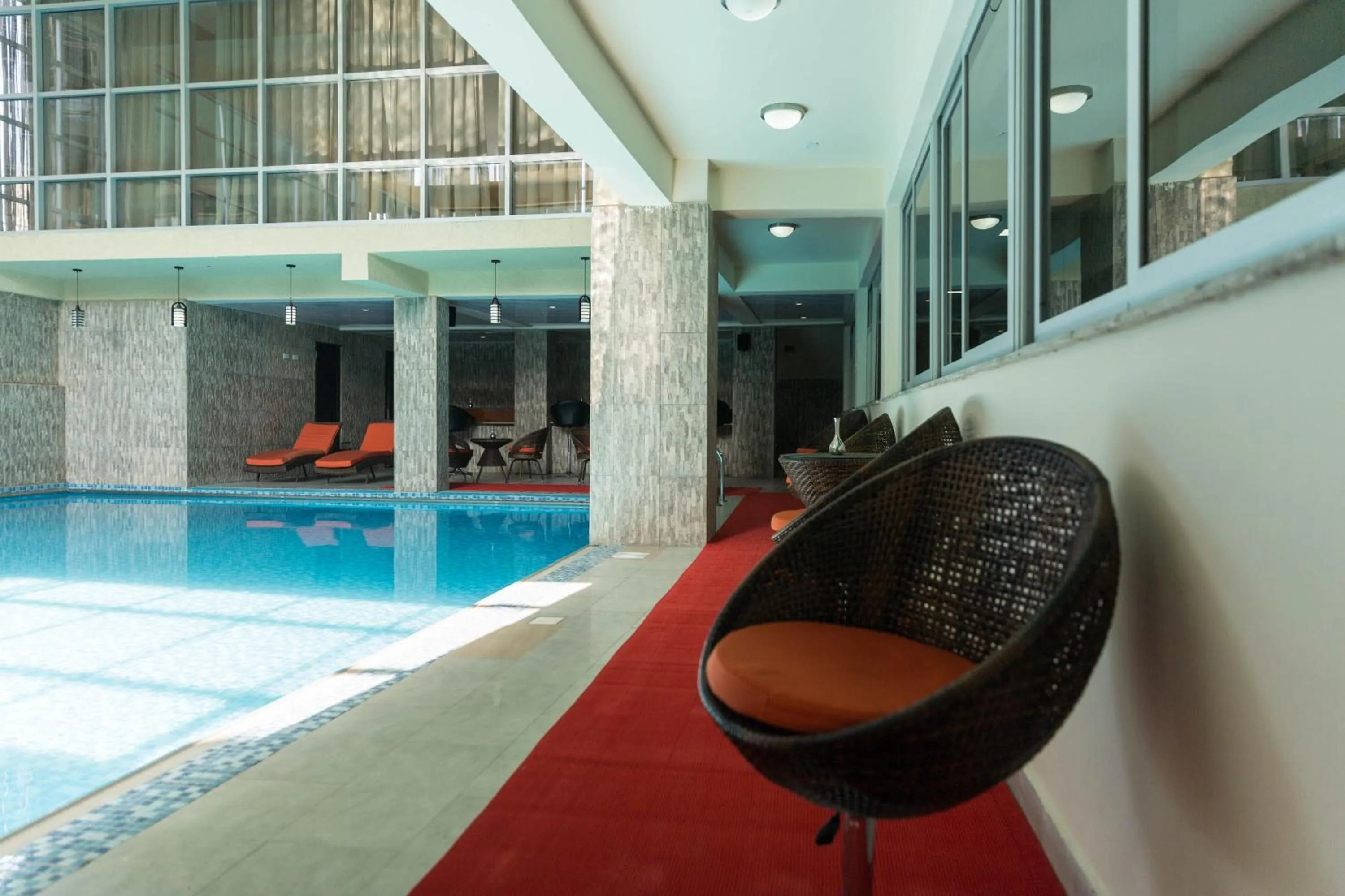 Swimming pool in Magnolia Hotel & Conference Center