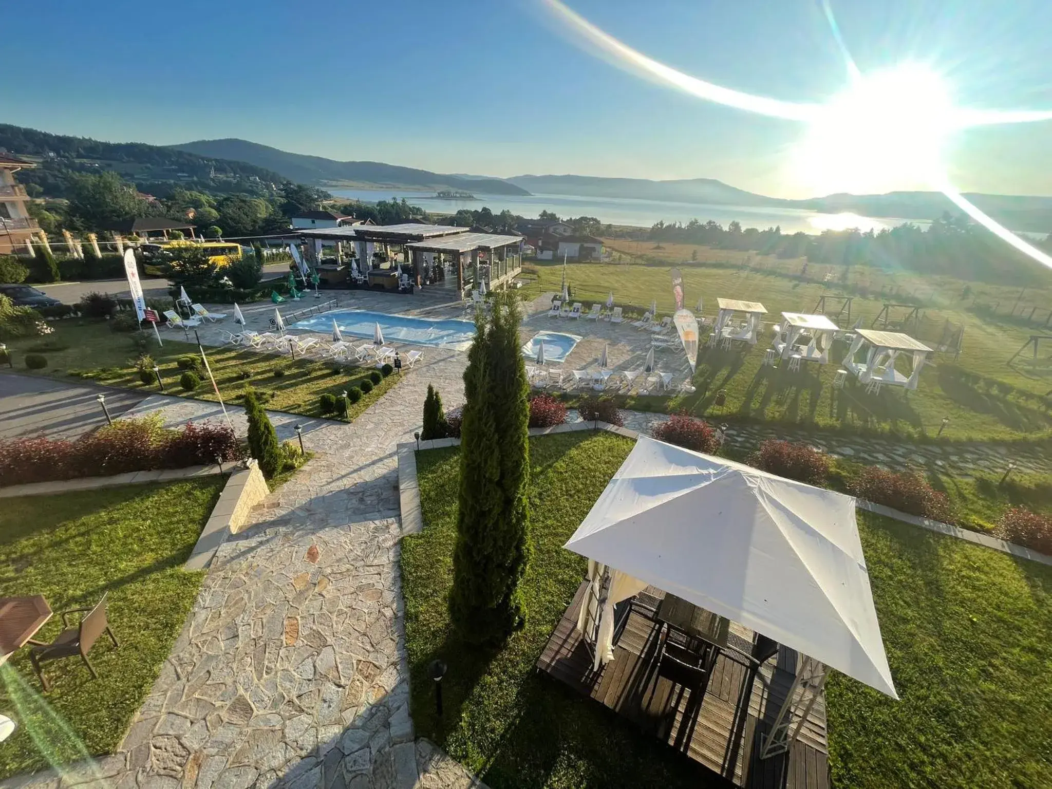 Deluxe Double Room (2 Adults +1 Child) with Balcony in Family Hotel Eterno Deluxe Double Room (2 Adults +1 Child) with Balcony in Family Hotel Eterno