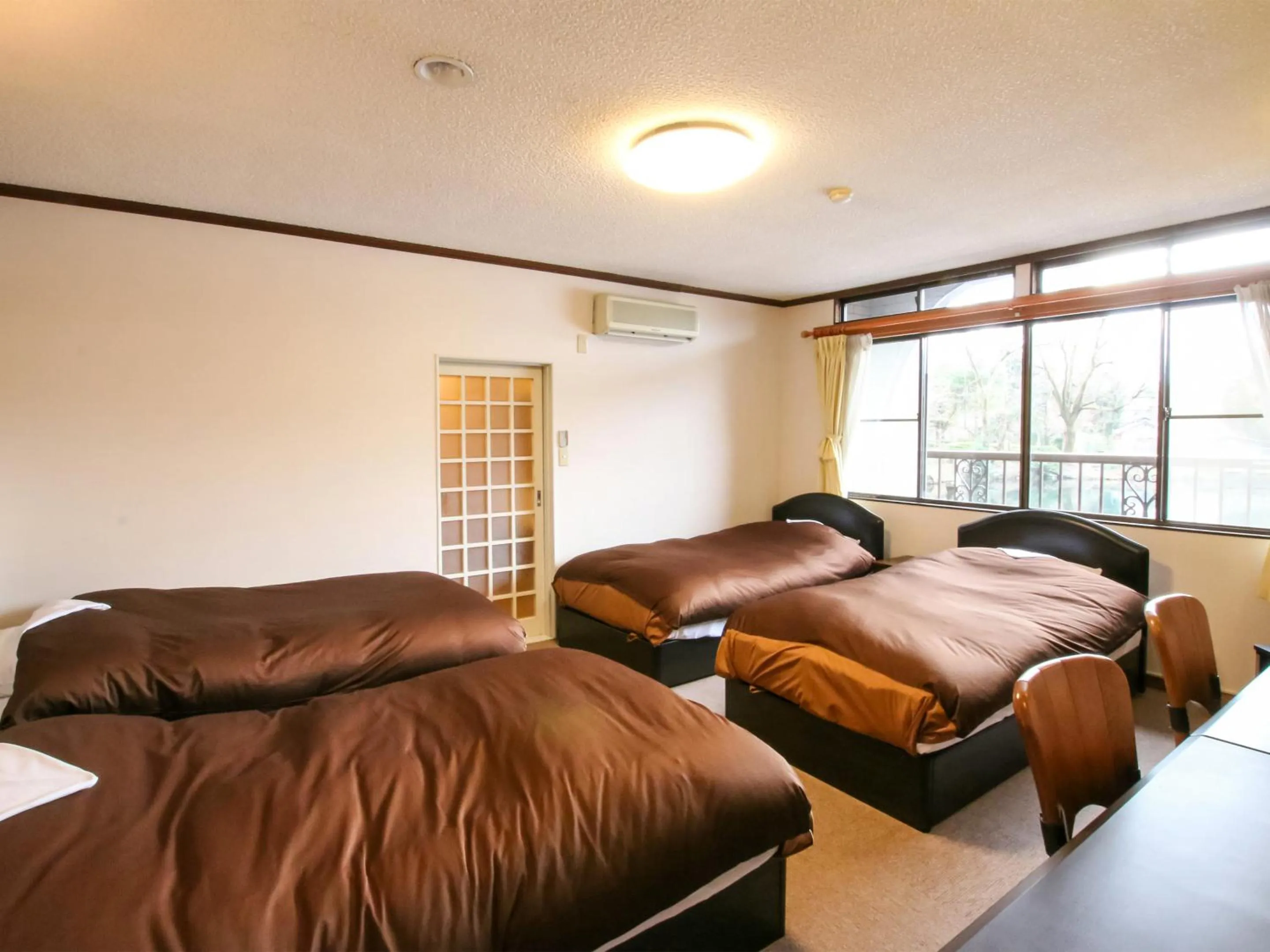 Photo of the whole room, Bed in Pension Kinrinko Toyonokuni