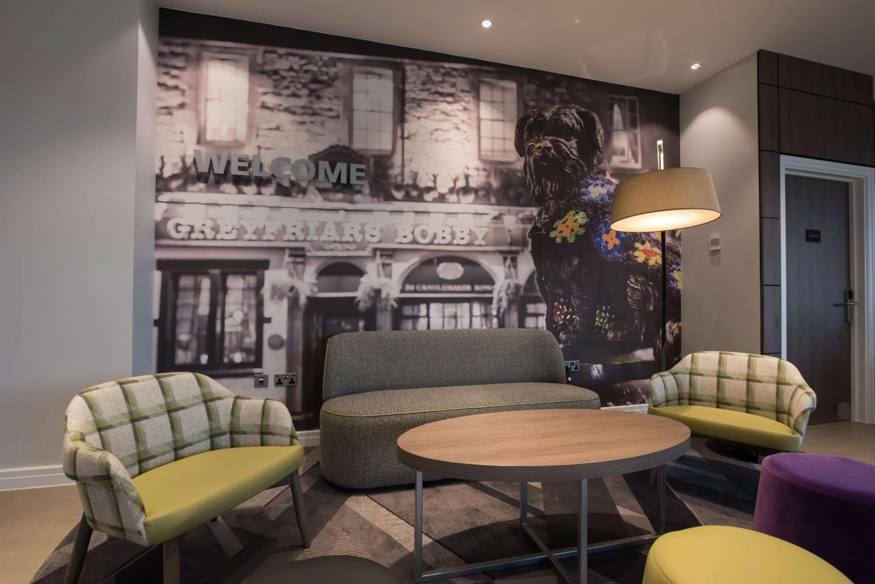 Lobby or reception in Hampton By Hilton Edinburgh West End