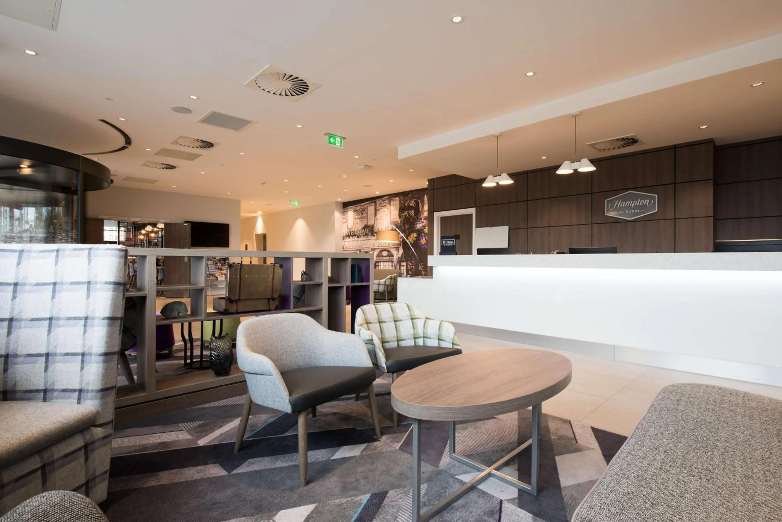 Lobby or reception in Hampton By Hilton Edinburgh West End
