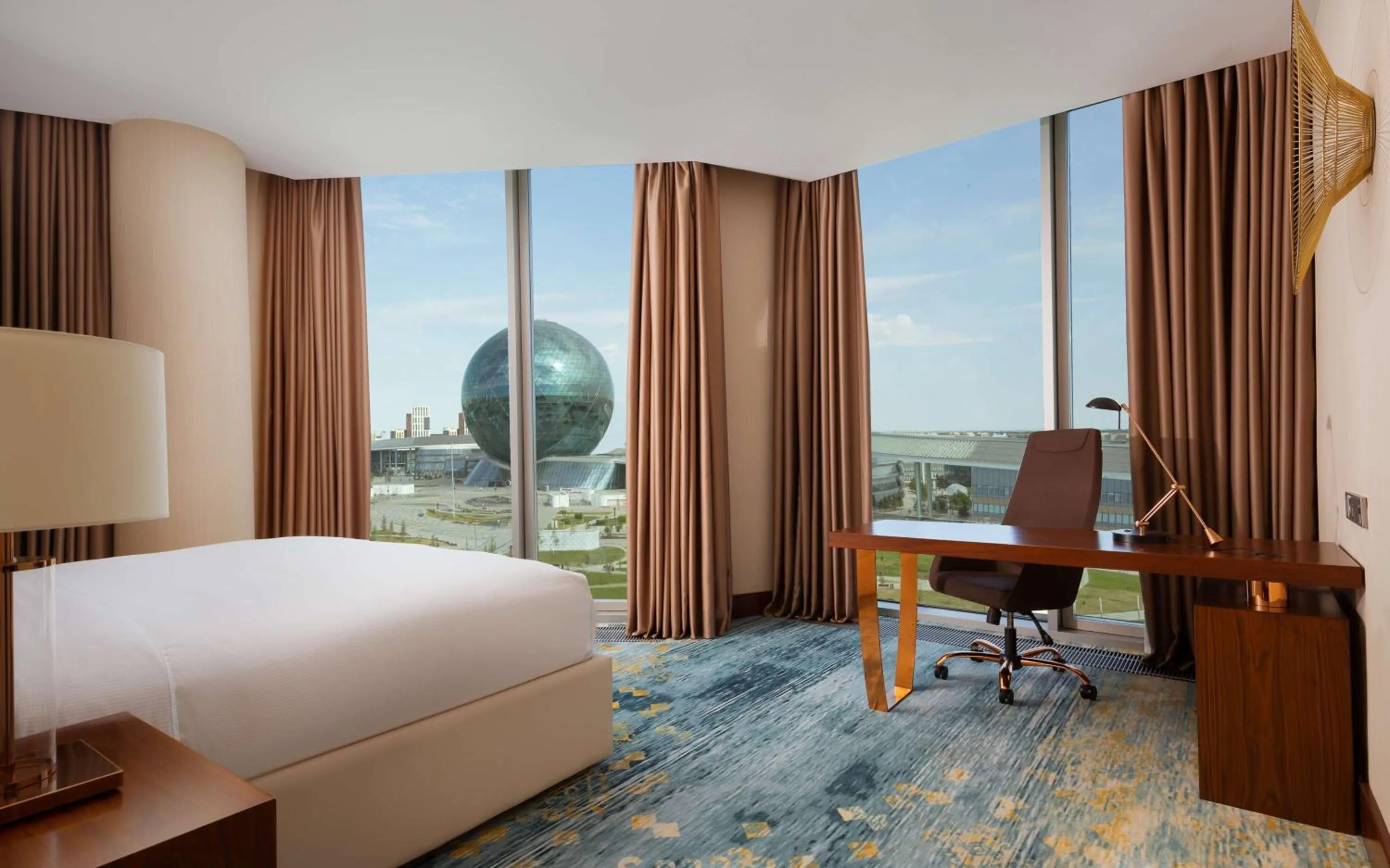 Bedroom, Bed in Hilton Astana