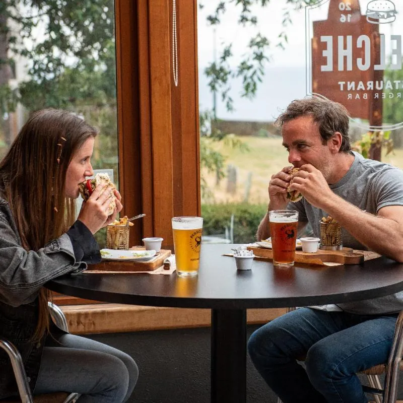 Restaurant/places to eat in Hotel Puelche