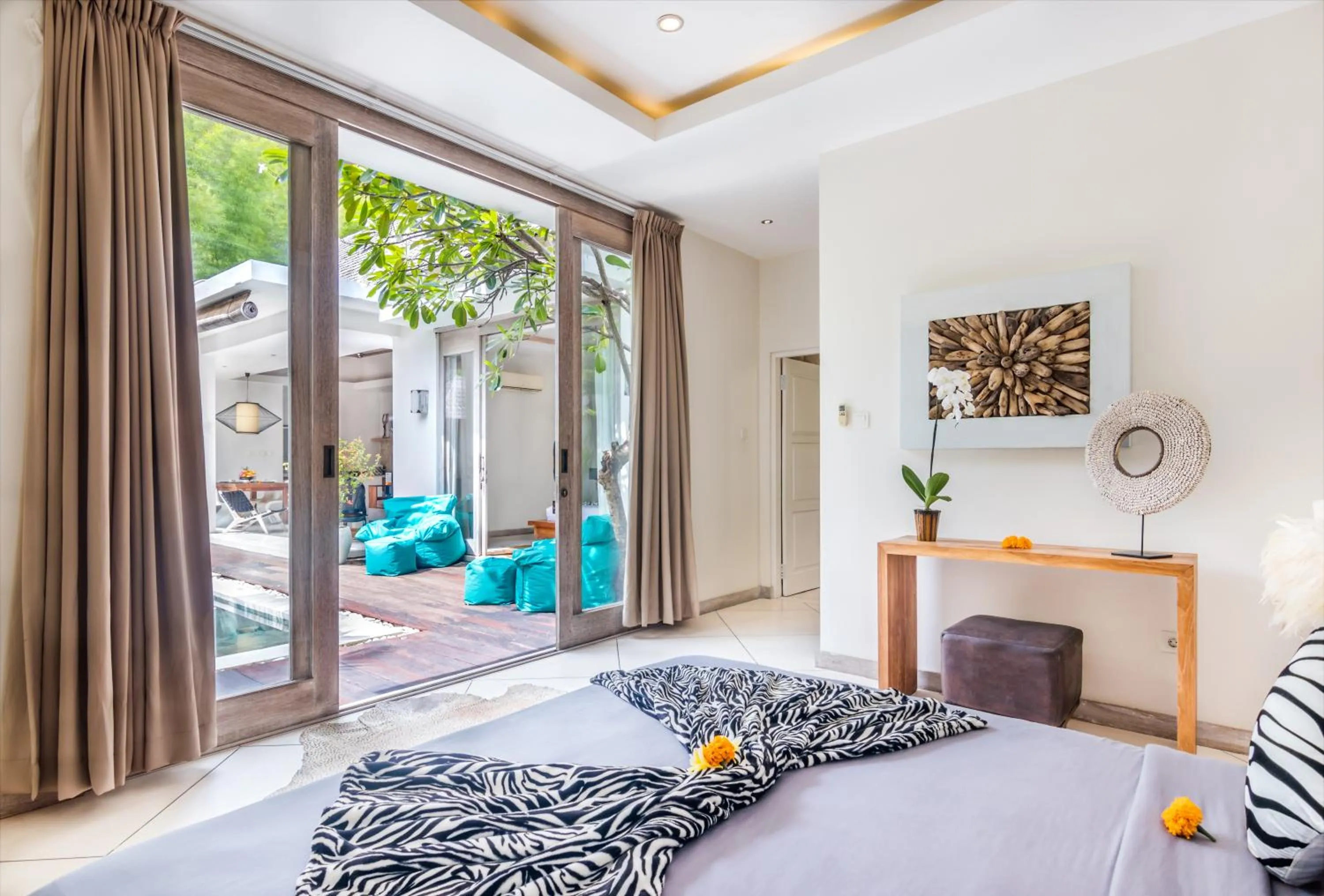 Bedroom, Bed in Villa Safari