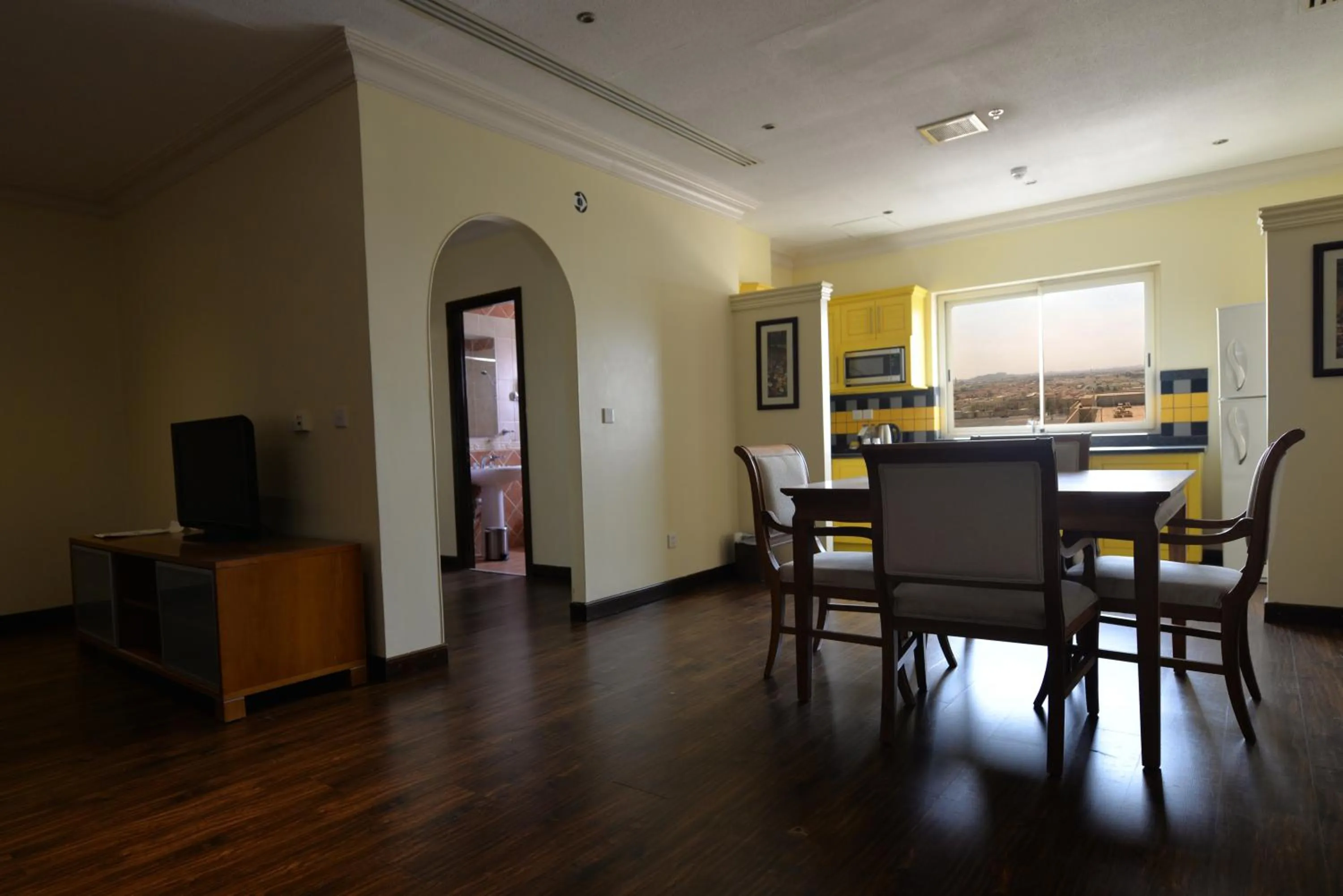 Dining Area in Signature Al Khobar Hotel