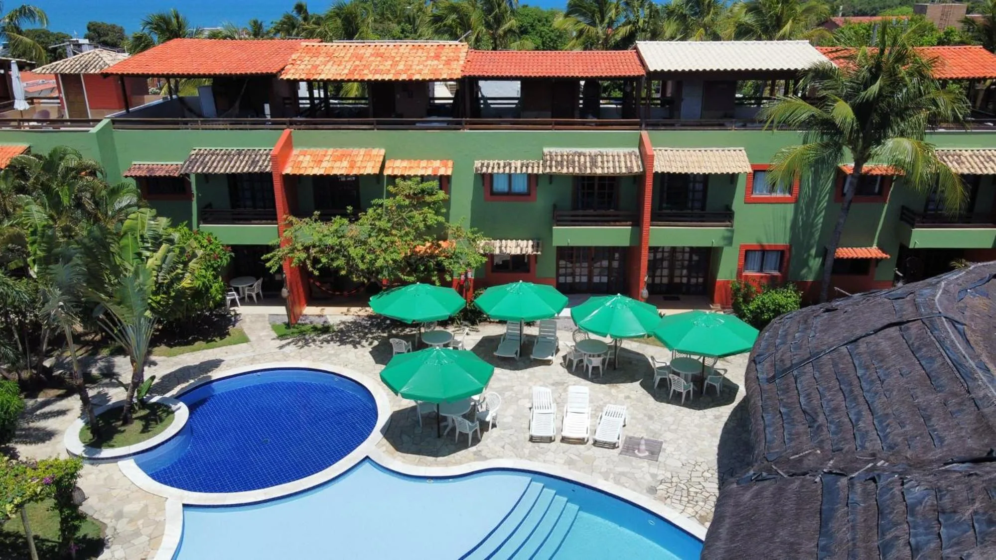 Swimming pool in CostaSol Pipa Chalés