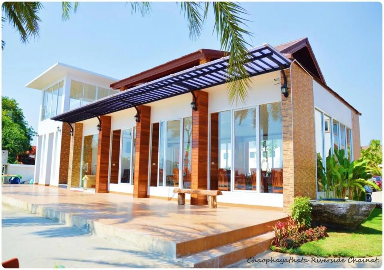 Meeting/conference room in Chaophayathara Riverside Hotel