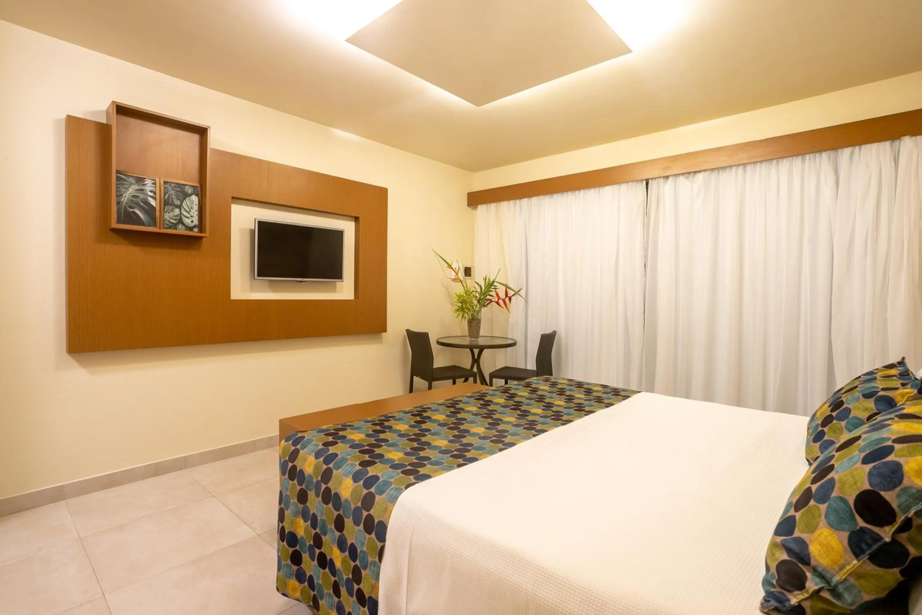 Photo of the whole room, Bed in Pousada Tabapitanga