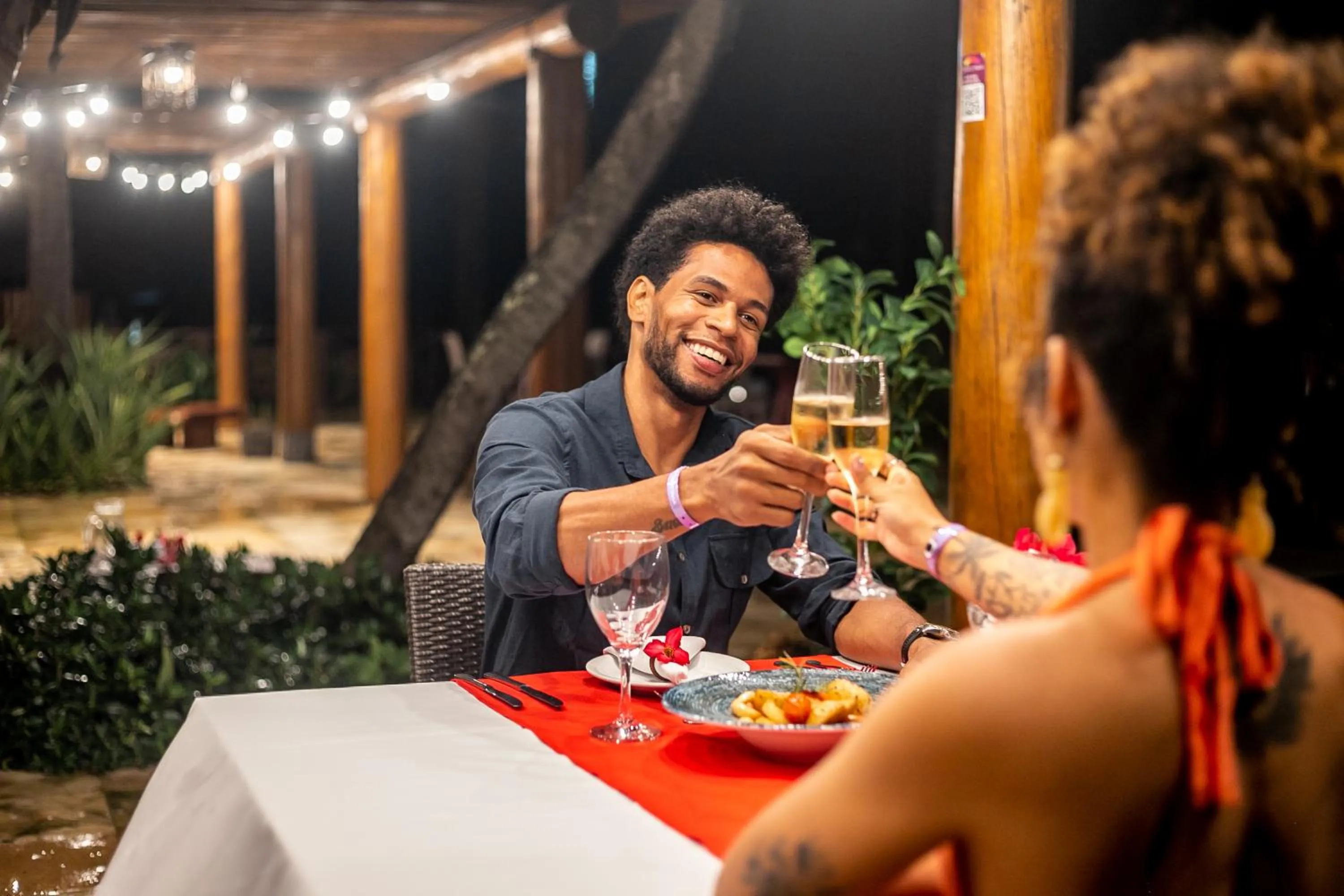 Dining area in Pousada Tabapitanga