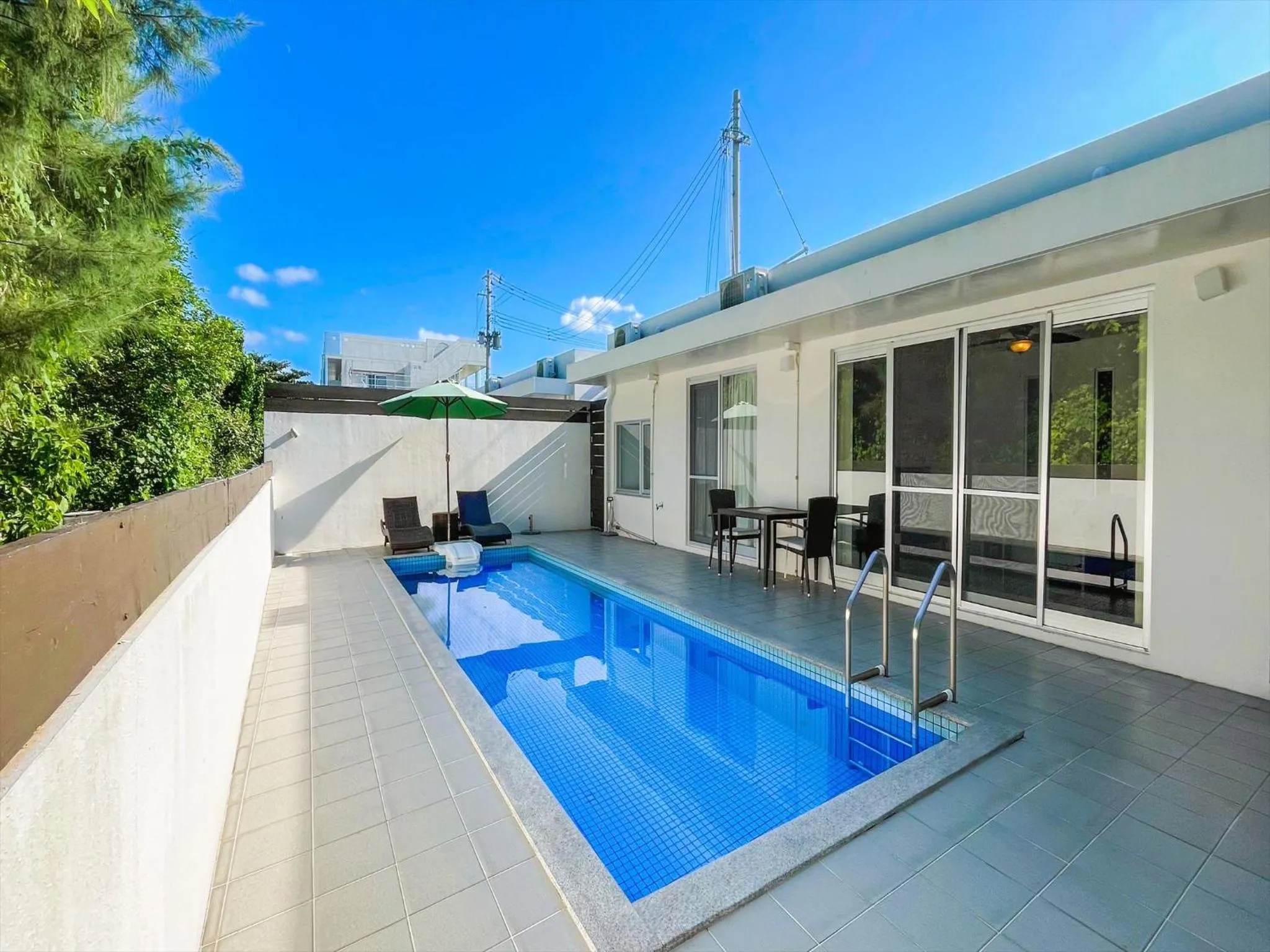 Swimming pool in Ahman Suite Villa Sumuide