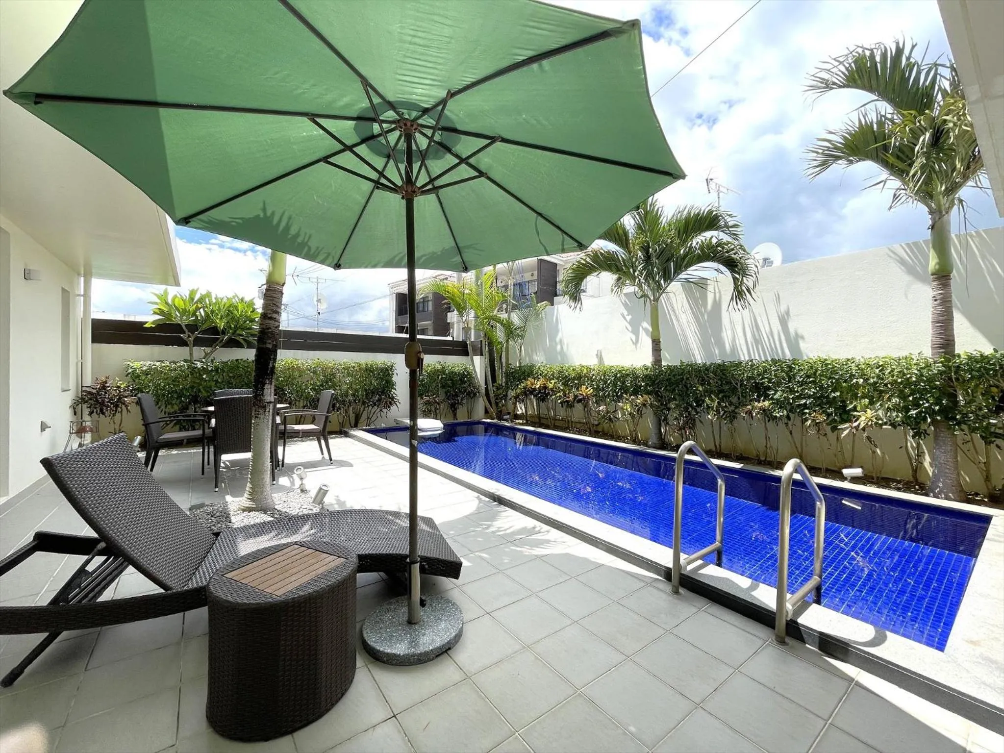 Swimming pool in Ahman Suite Villa Sumuide