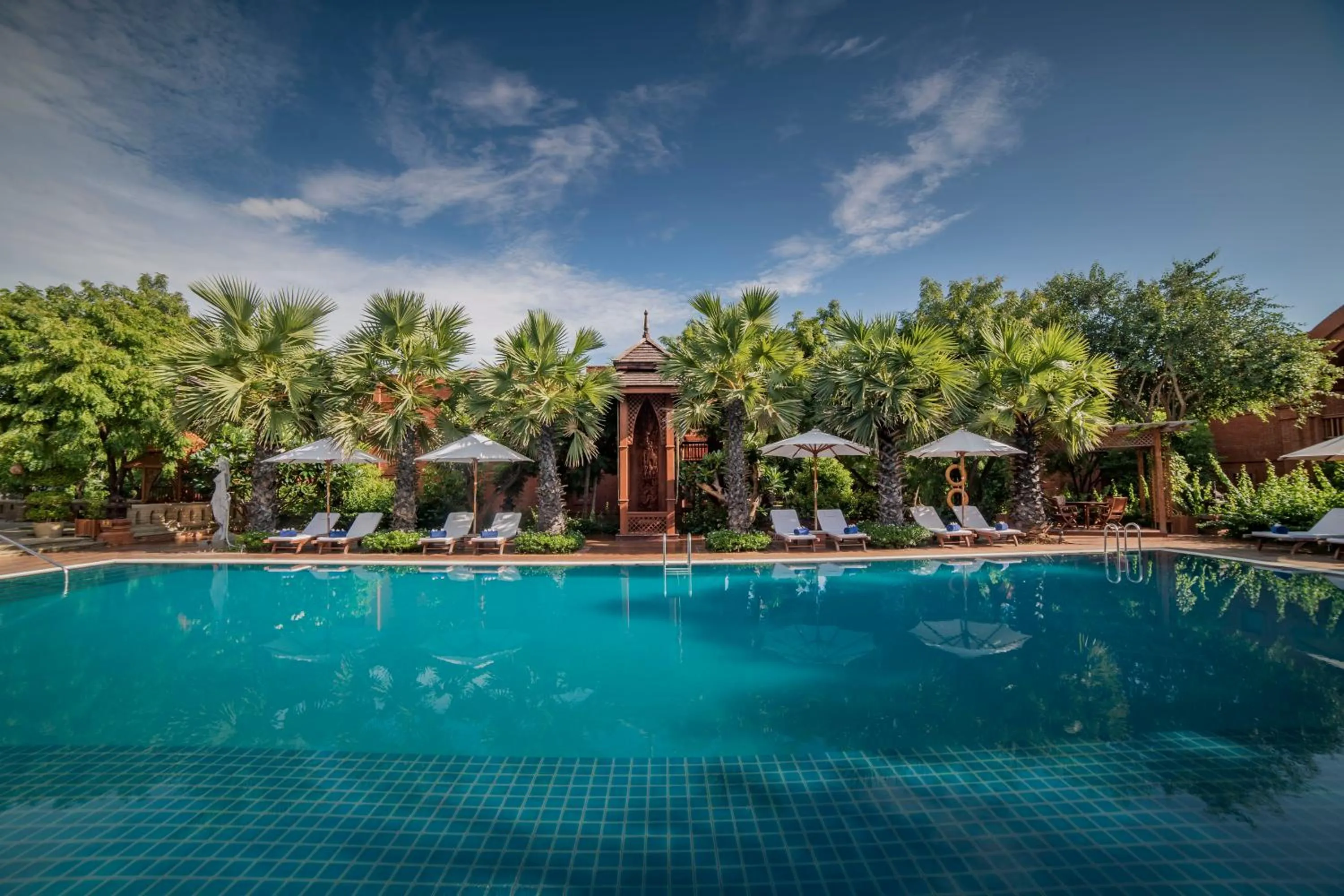 Swimming pool in Heritage Bagan Hotel