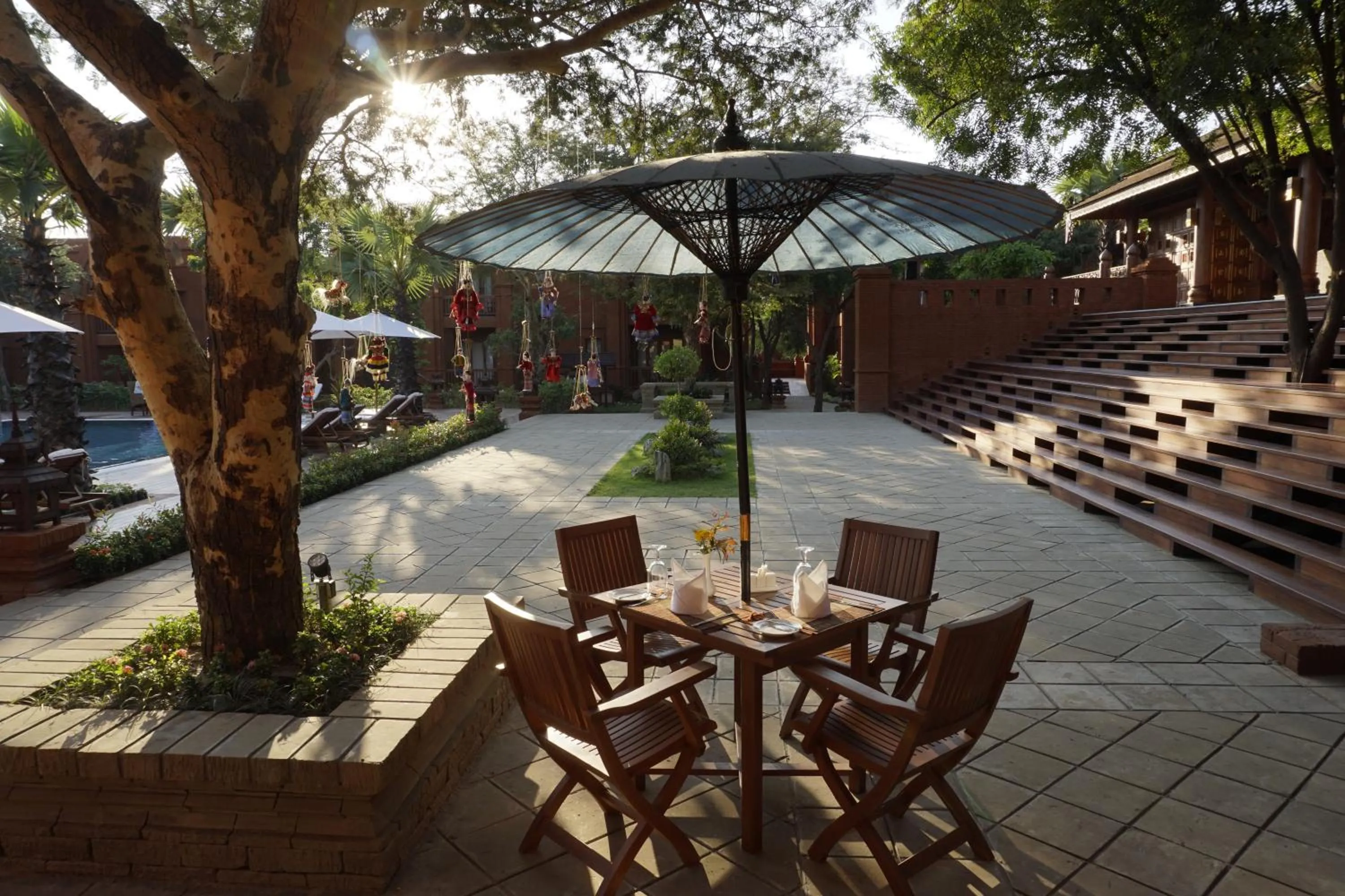 Lunch in Heritage Bagan Hotel