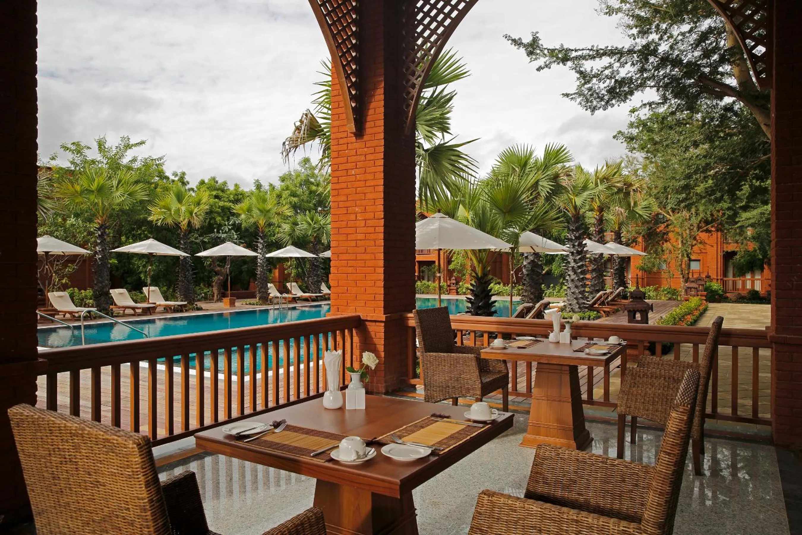 Restaurant/places to eat in Heritage Bagan Hotel