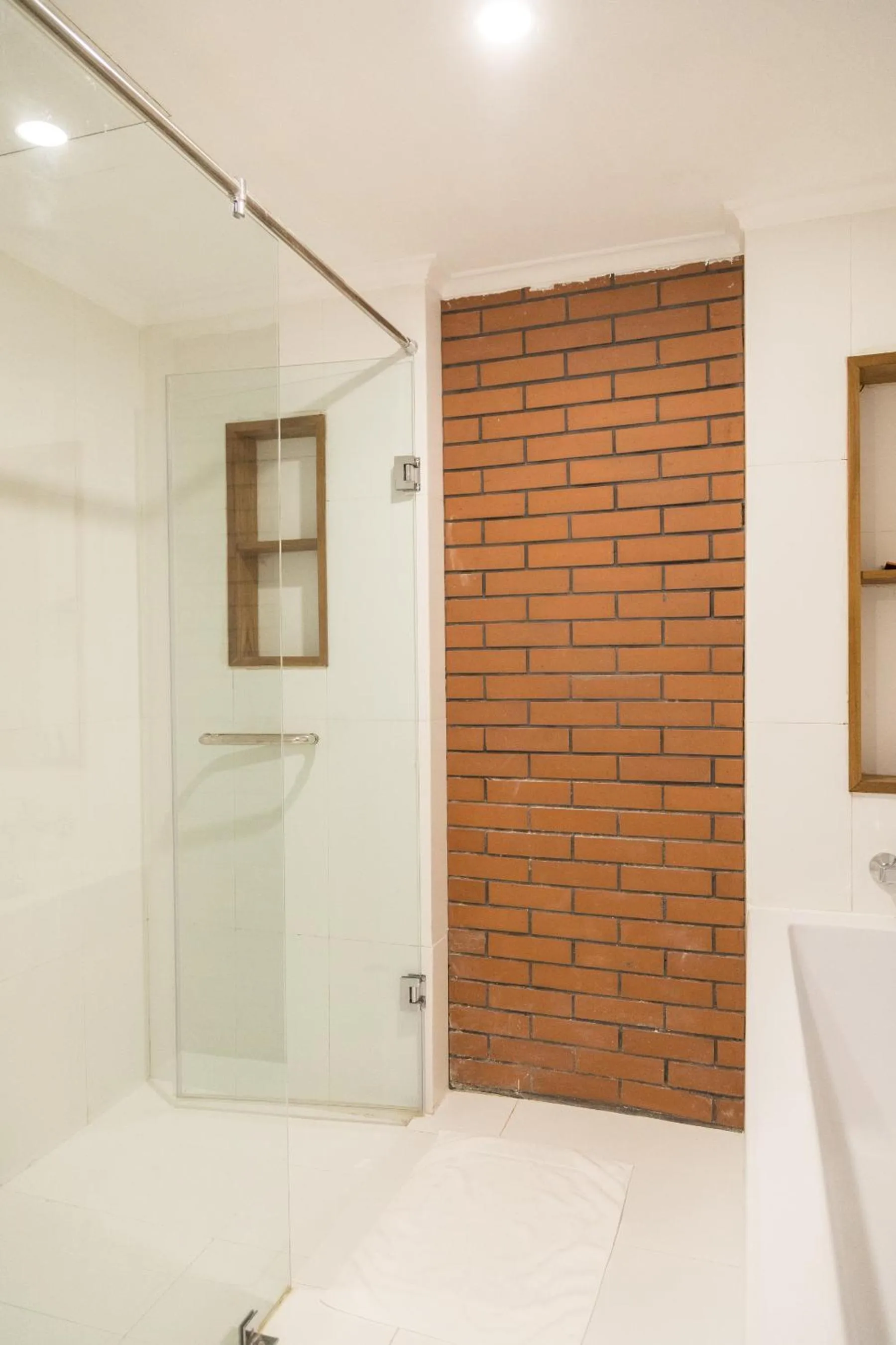 Shower in Heritage Bagan Hotel