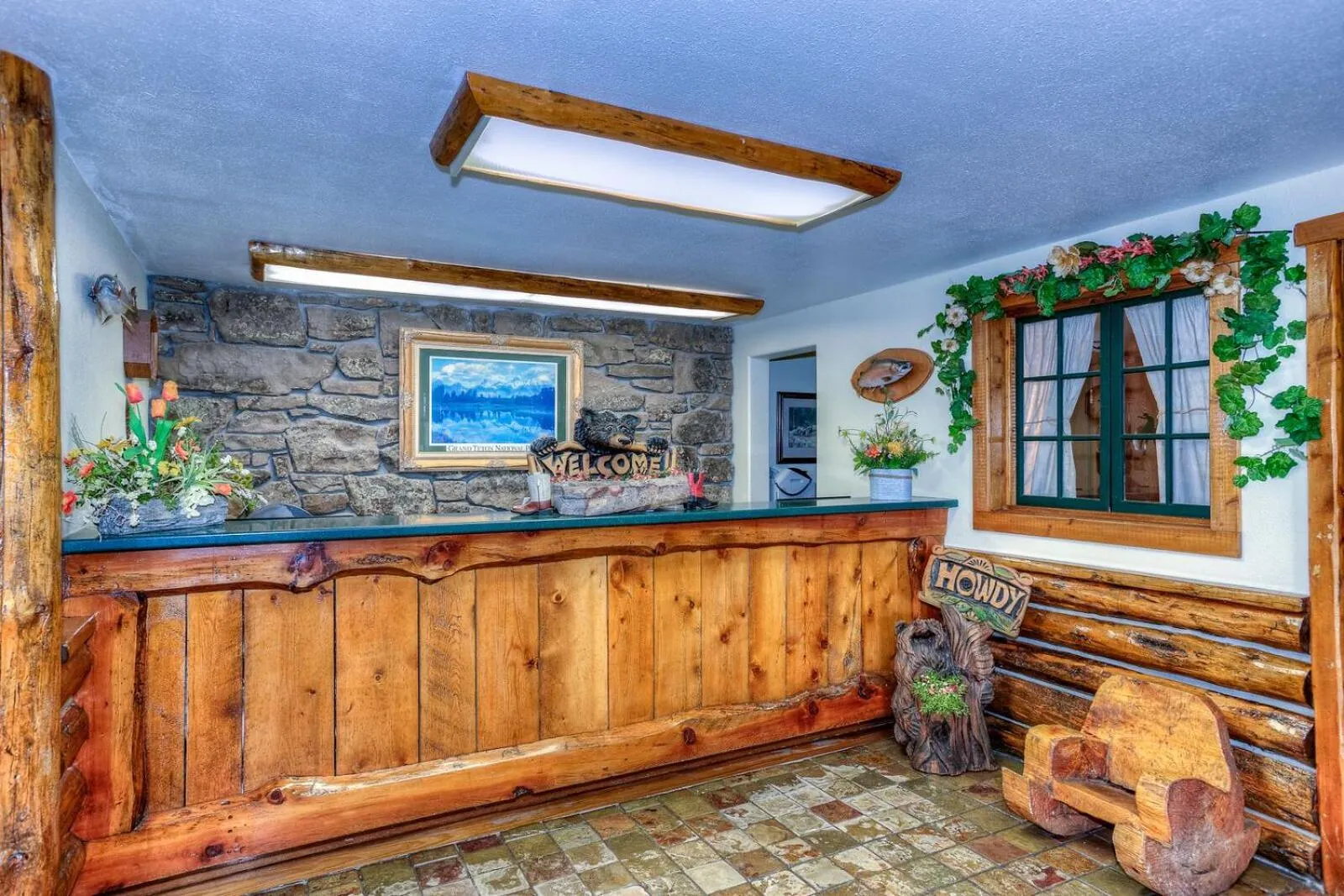 Lobby or reception in Super 8 by Wyndham Jackson Hole