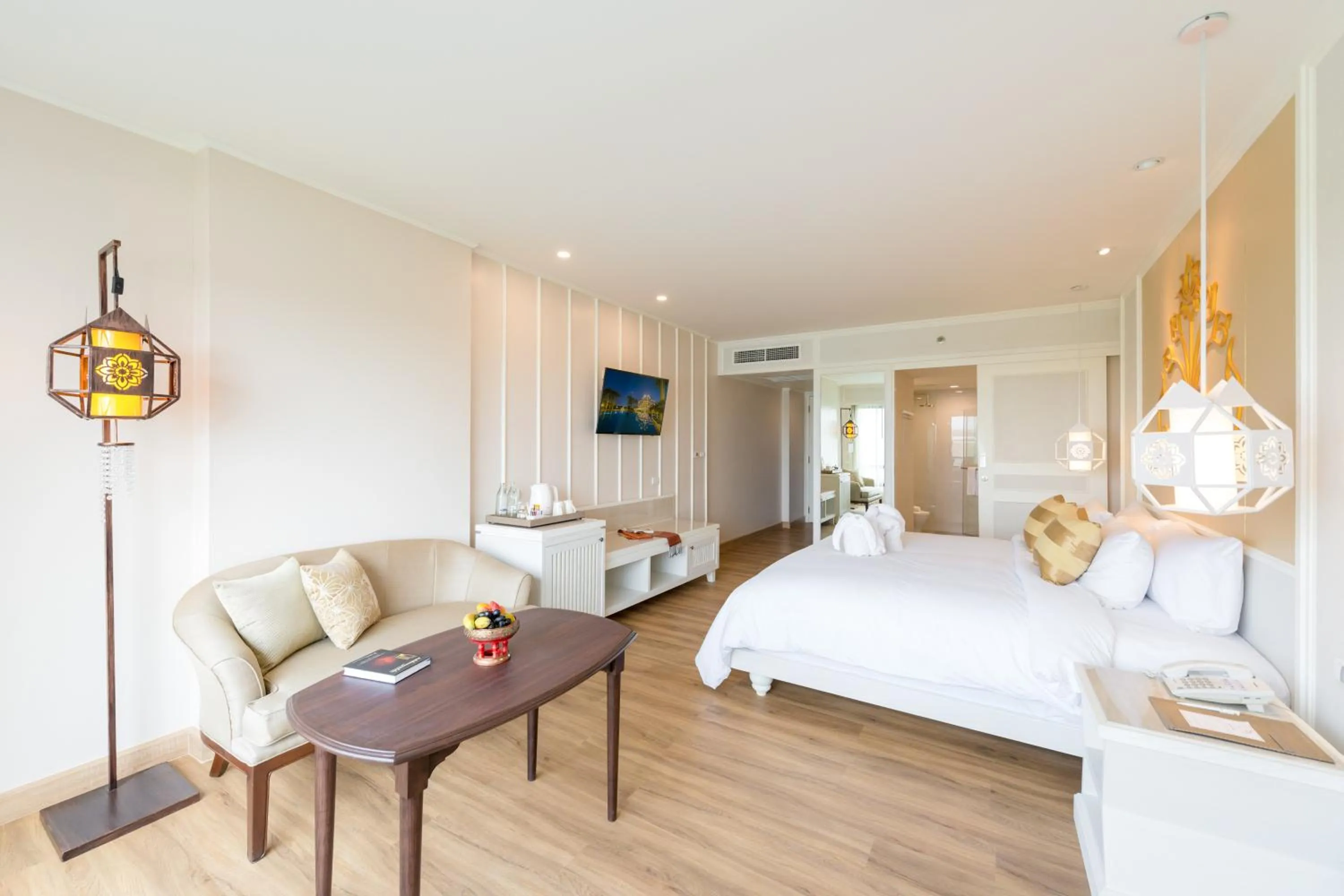 Bed in The Riverie by Katathani