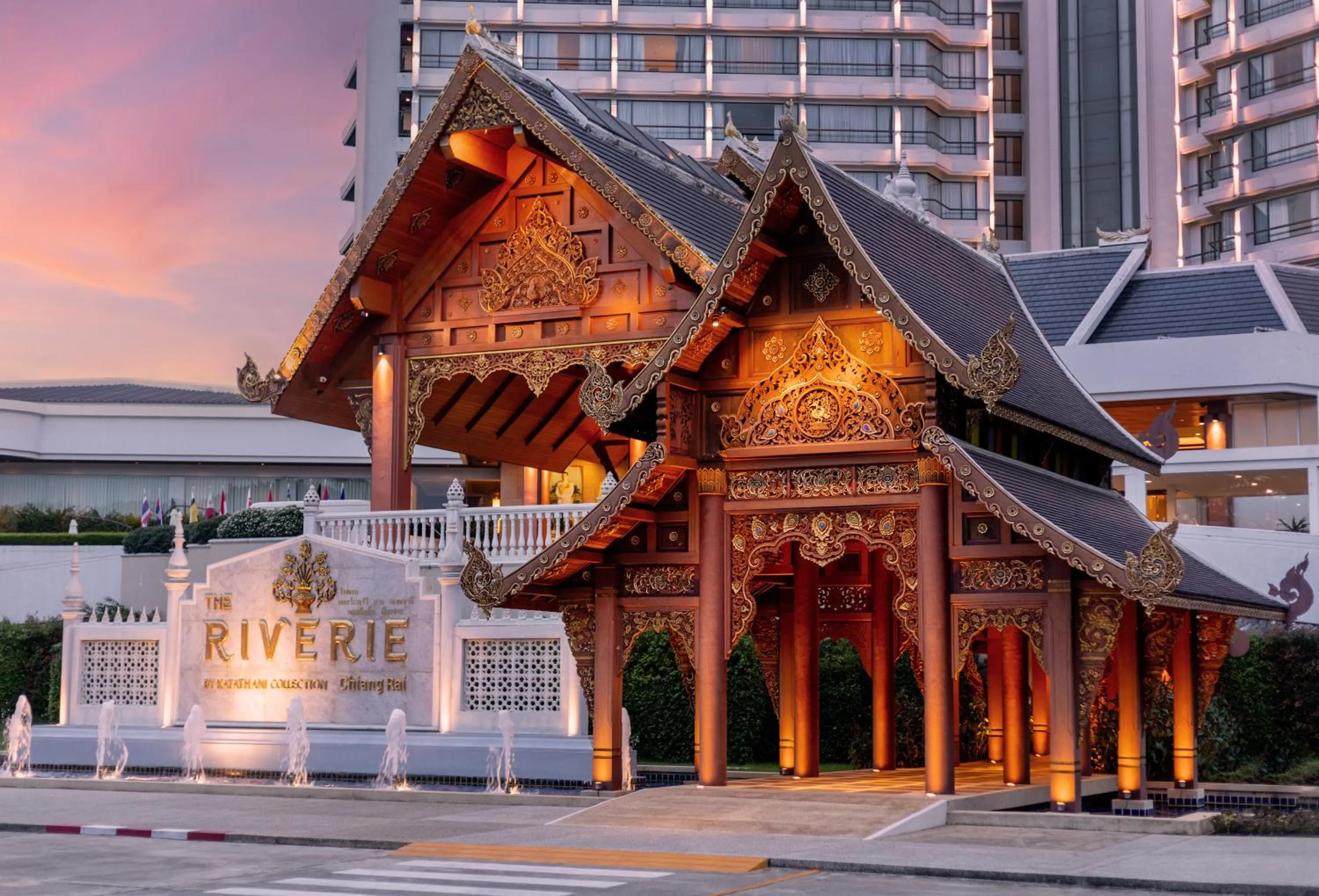 Facade/entrance in The Riverie by Katathani