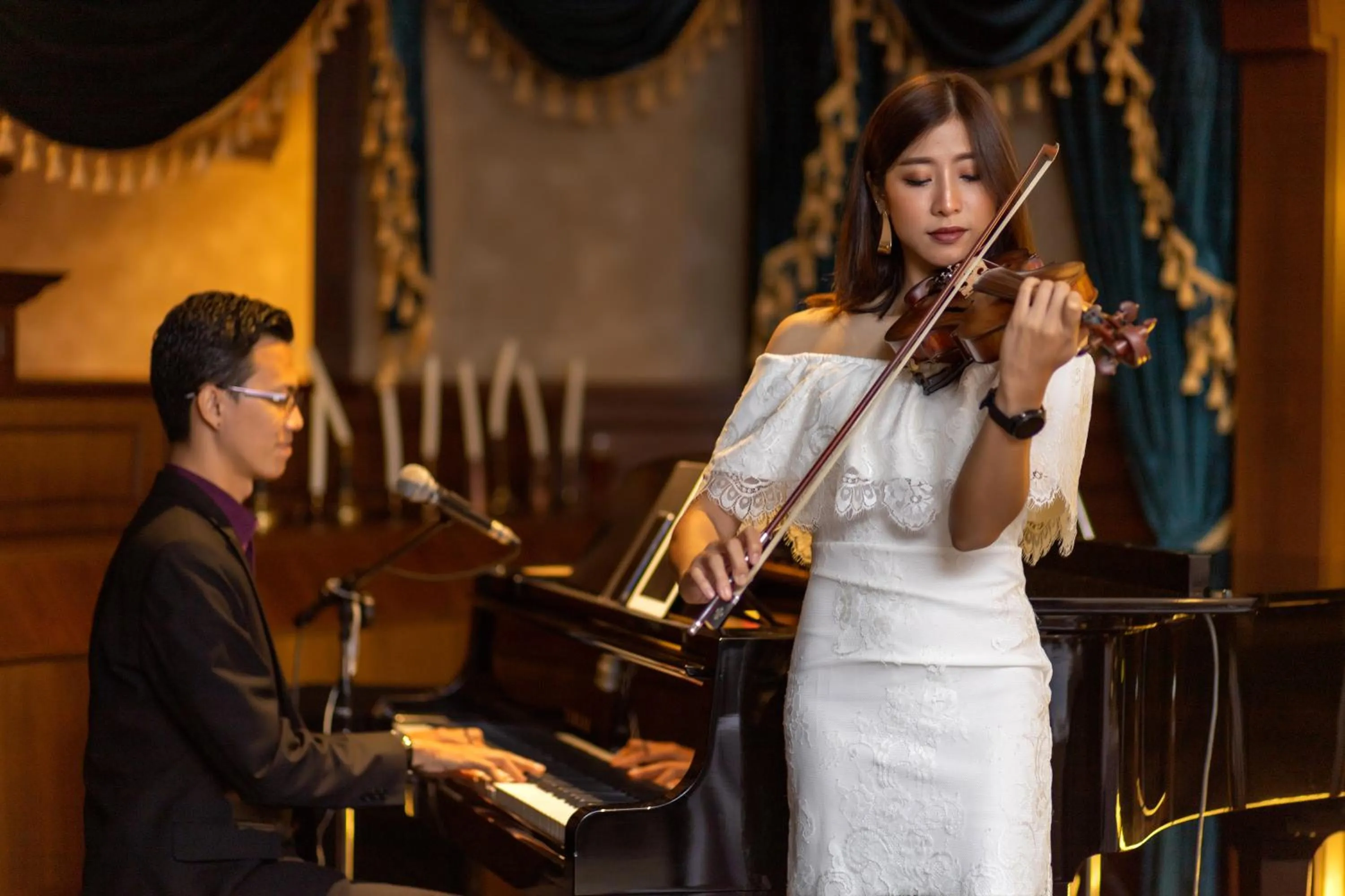 Food in The Riverie by Katathani