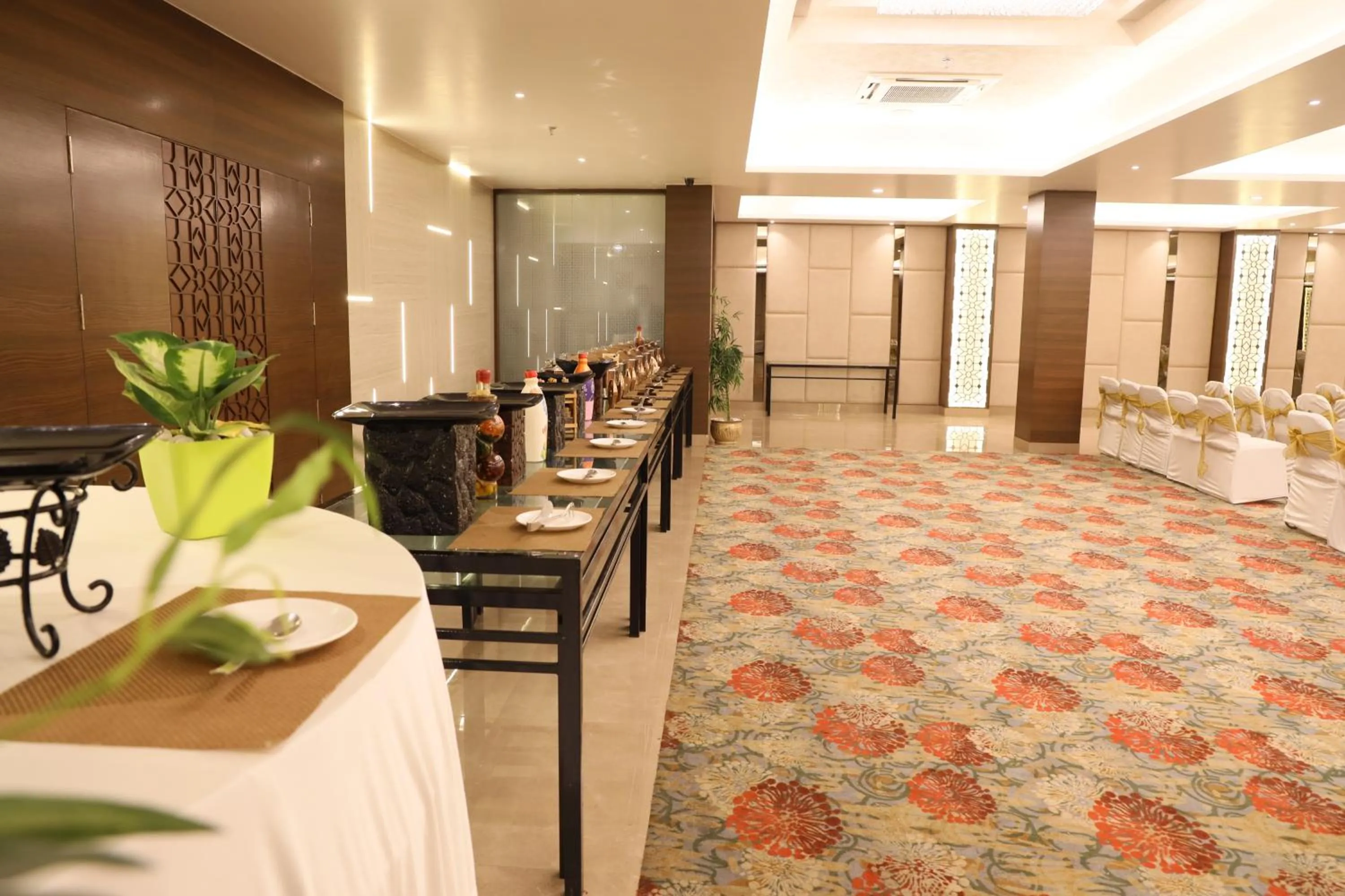 Banquet/Function facilities in Sarovar Portico Rivera Ahmedabad
