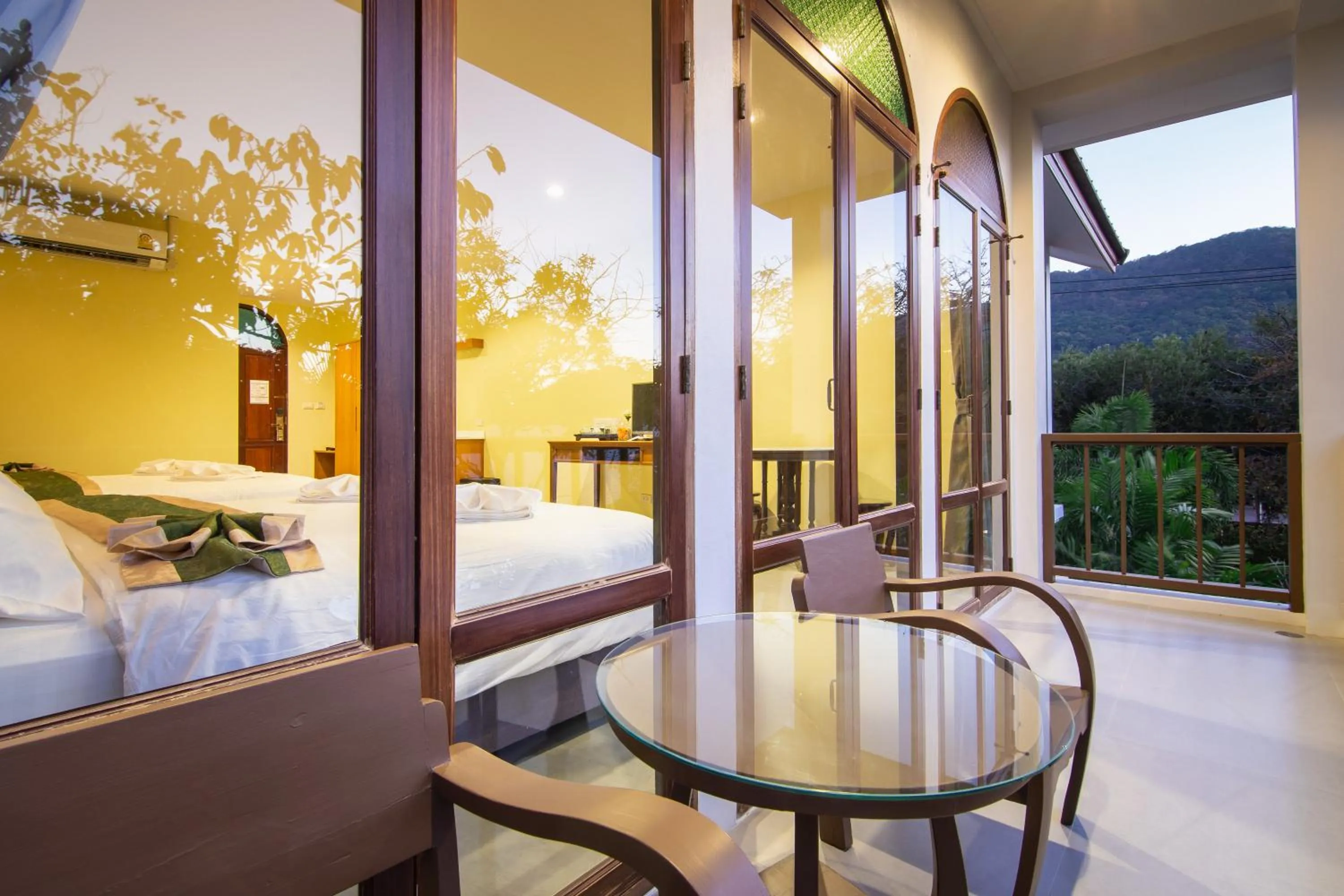 Bed in Baan Imm Sook Resort