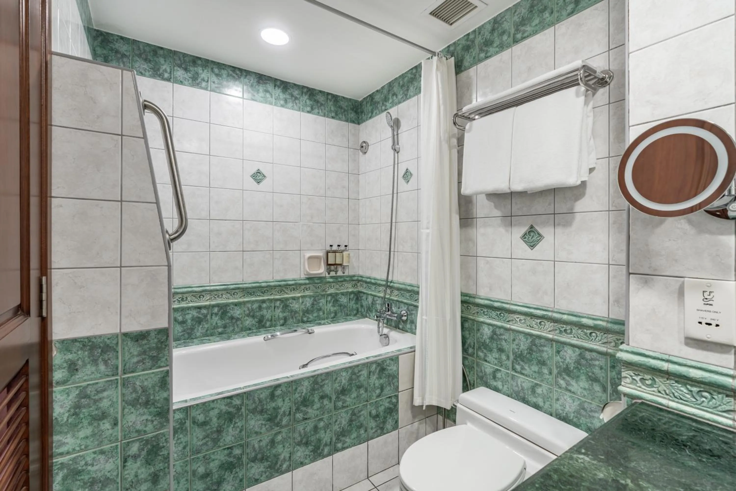 Bathroom in Hulhule Island Hotel- Private Beach Access & Airport Pick-up and Drop