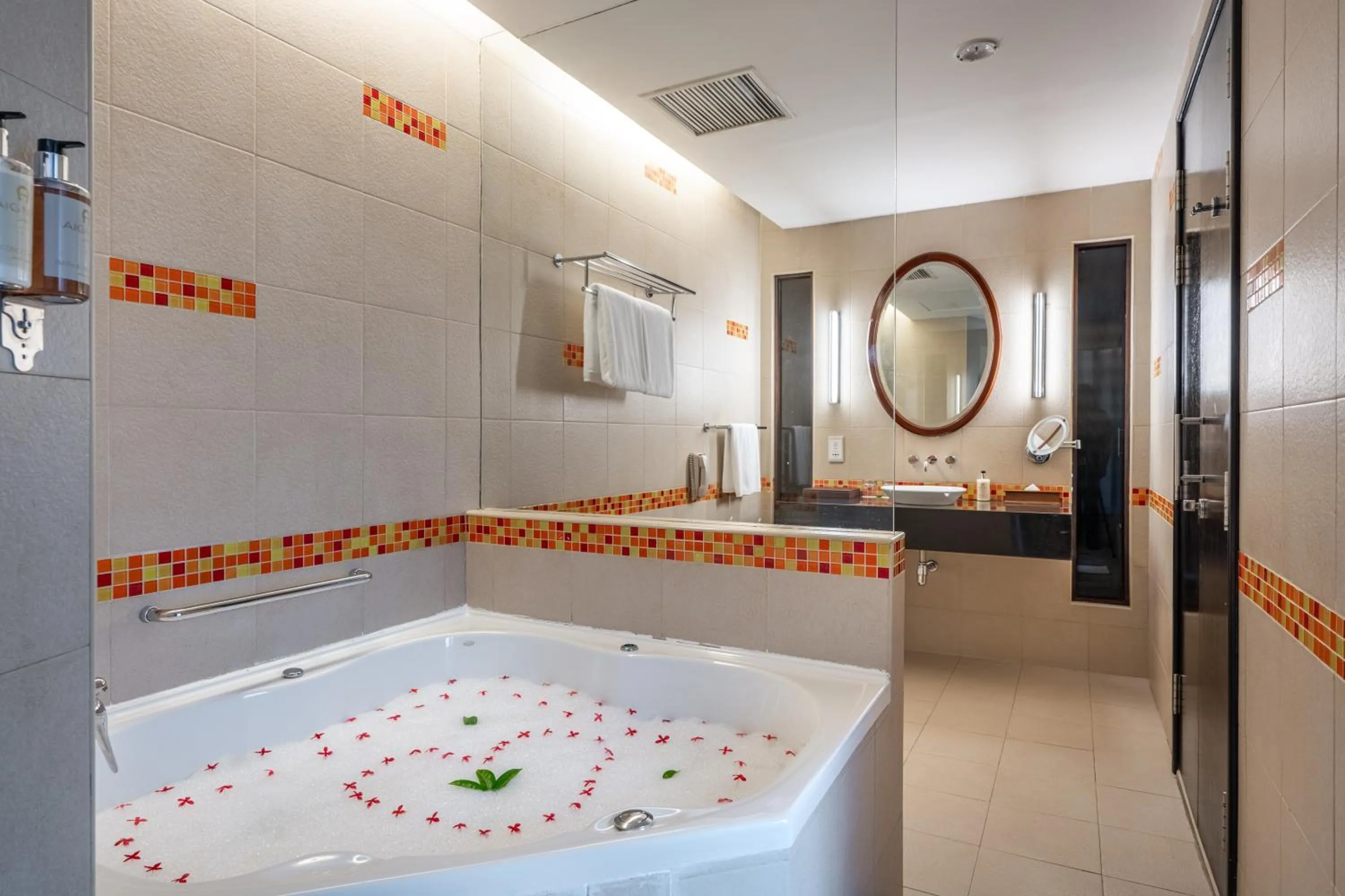 Hot Tub in Hulhule Island Hotel- Private Beach Access & Airport Pick-up and Drop