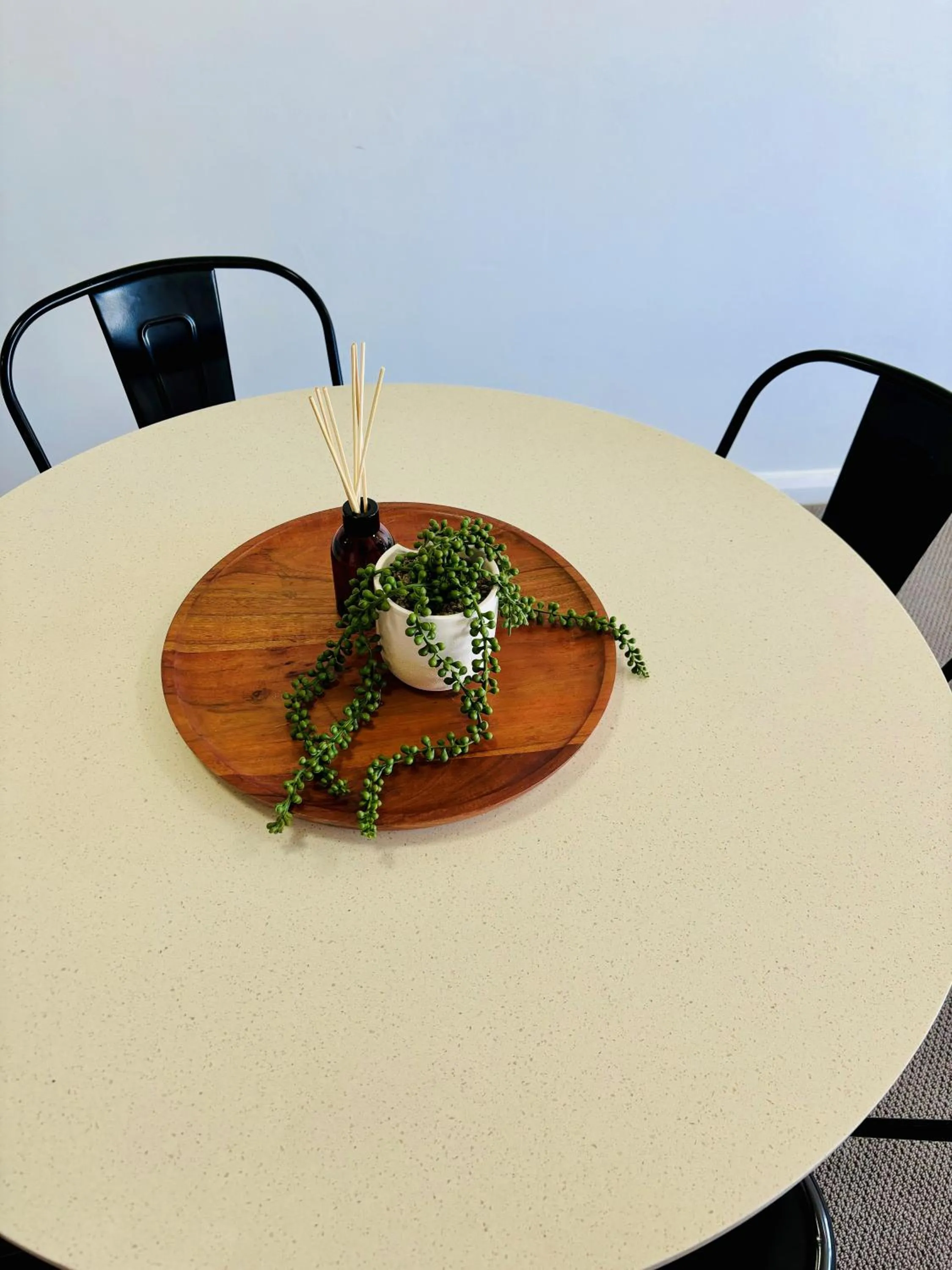 Dining area in Aqualine Apartments On The Broadwater