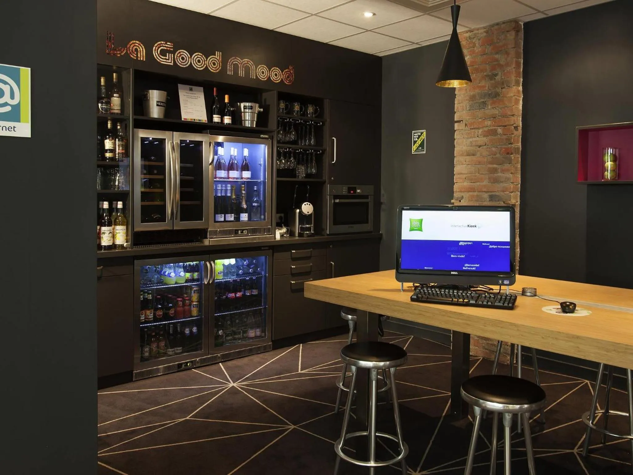 Lounge or bar in ibis Styles Roanne Centre Gare