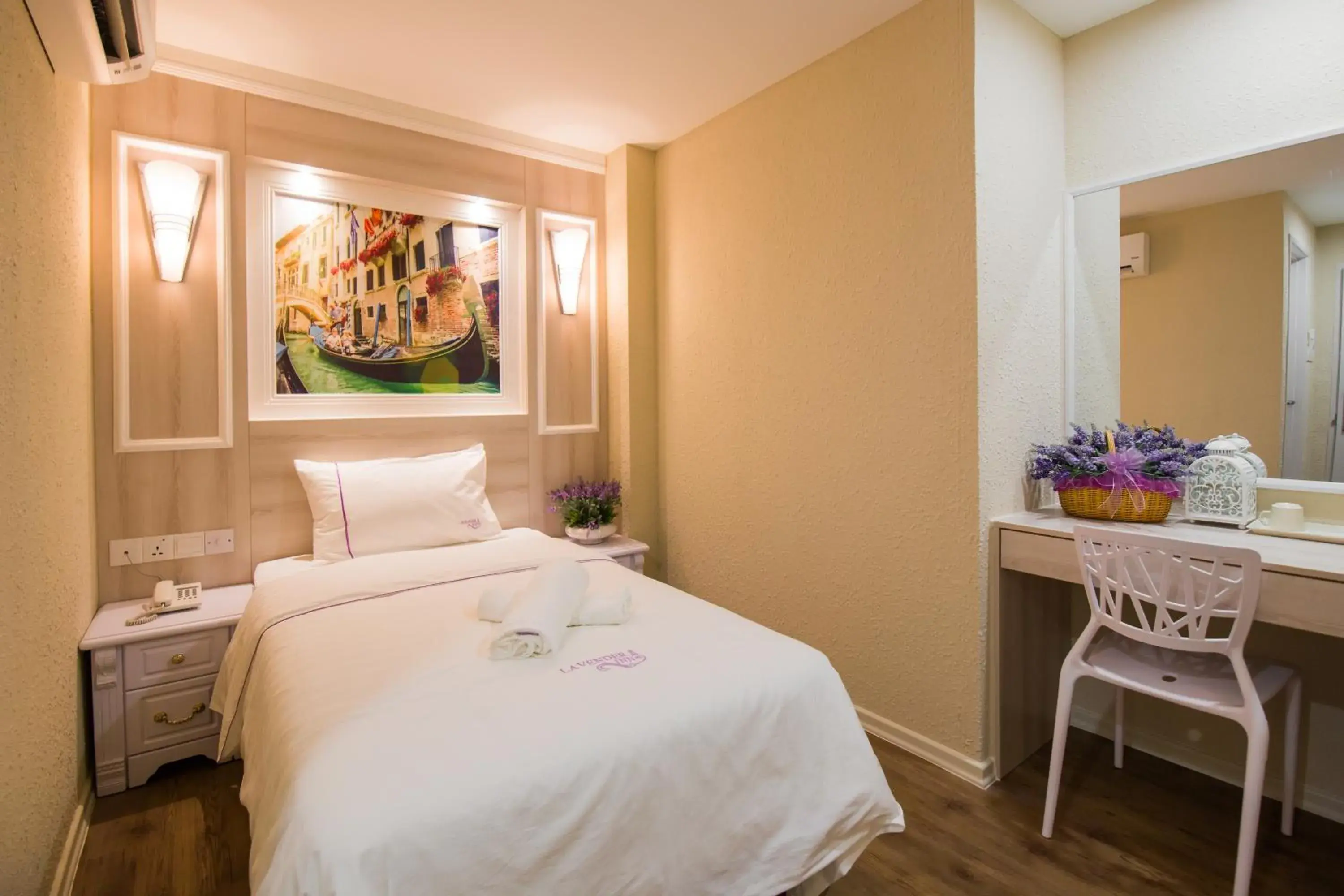 Superior Single Room in Lavender Inn USJ Superior Single Room in Lavender Inn USJ