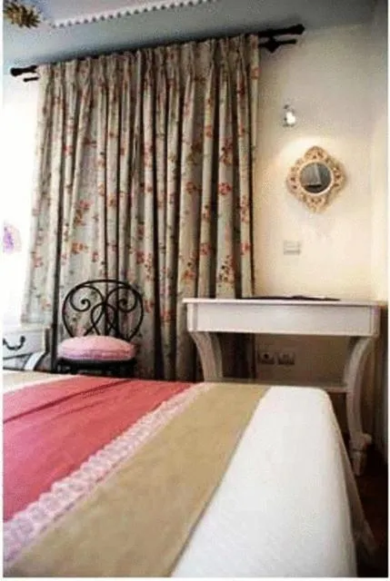 Bed in Arhontiko Pepos