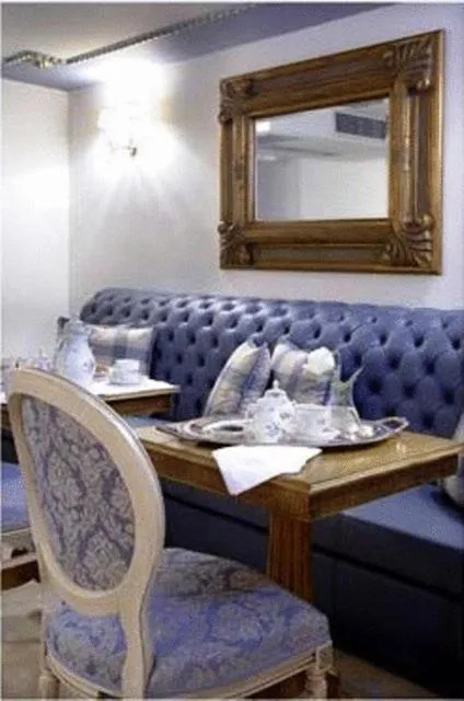 Restaurant/places to eat in Arhontiko Pepos