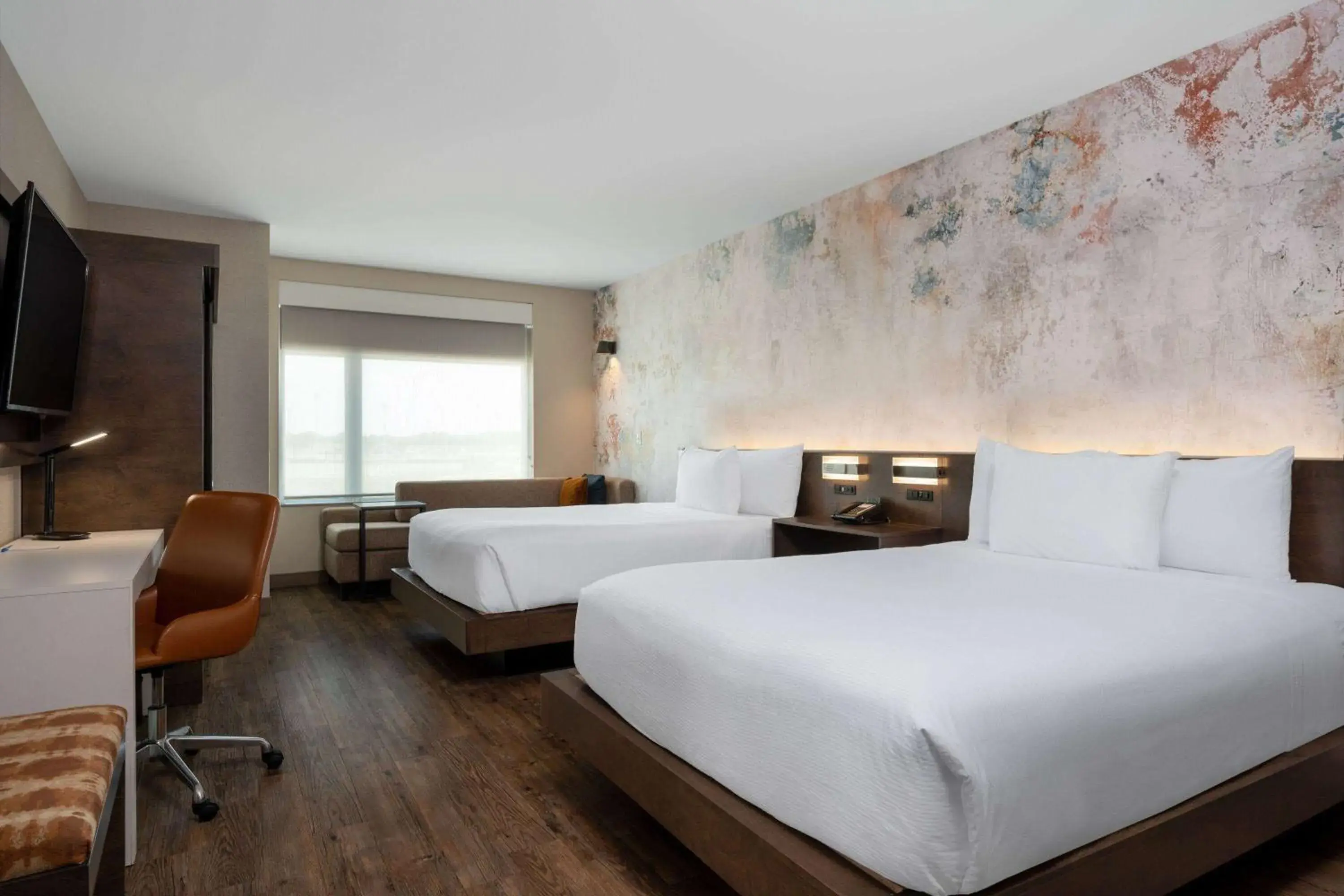 Queen Room with Two Queen Beds - Non-Smoking in Wyndham Westfield Queen Room with Two Queen Beds - Non-Smoking in Wyndham Westfield