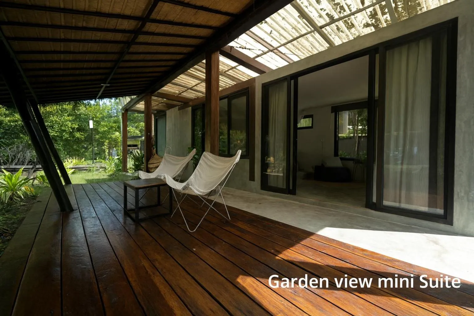 Garden in Costa Lanta - Adult Only