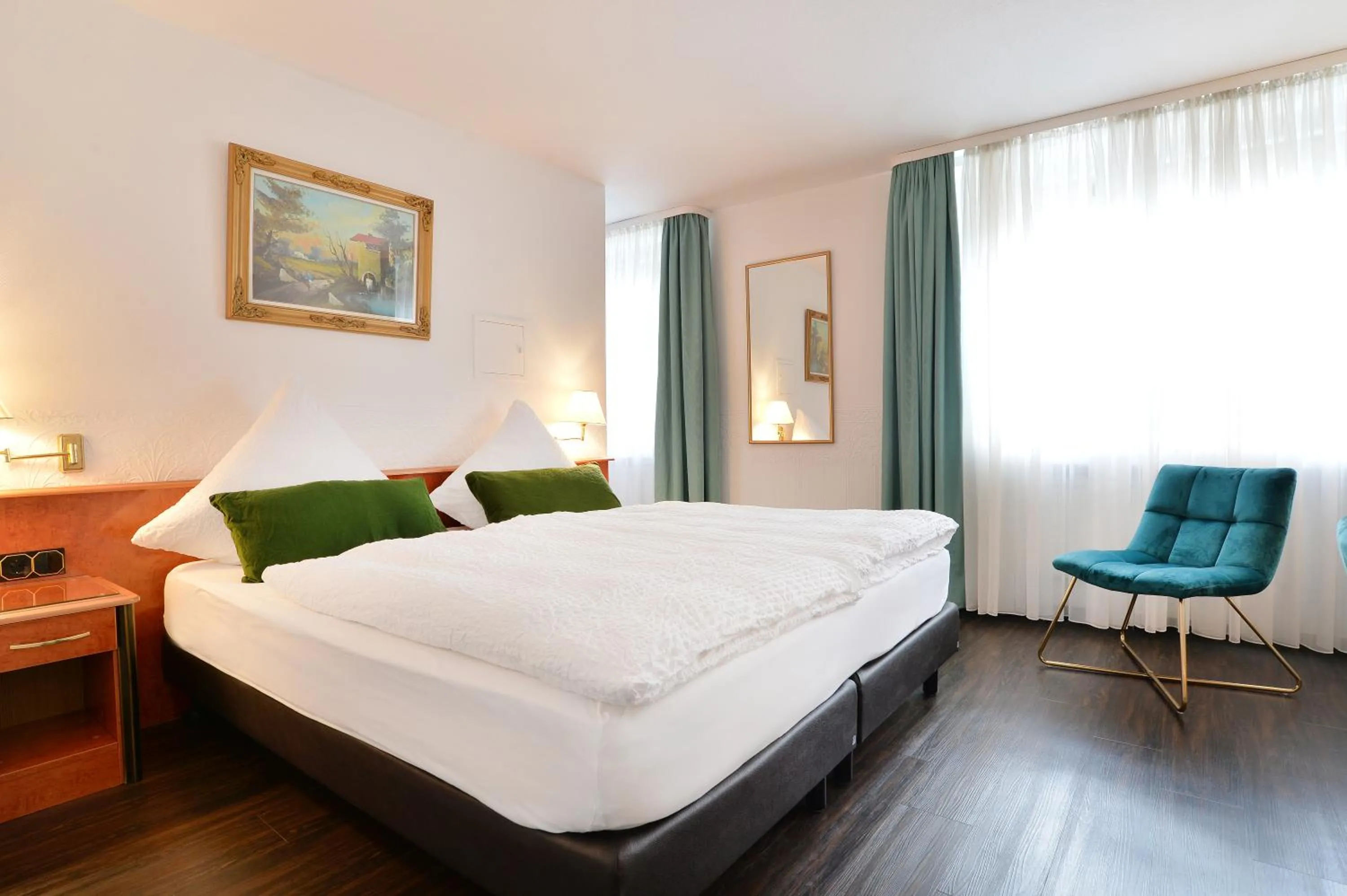 Bed in Hotel Zehnthof