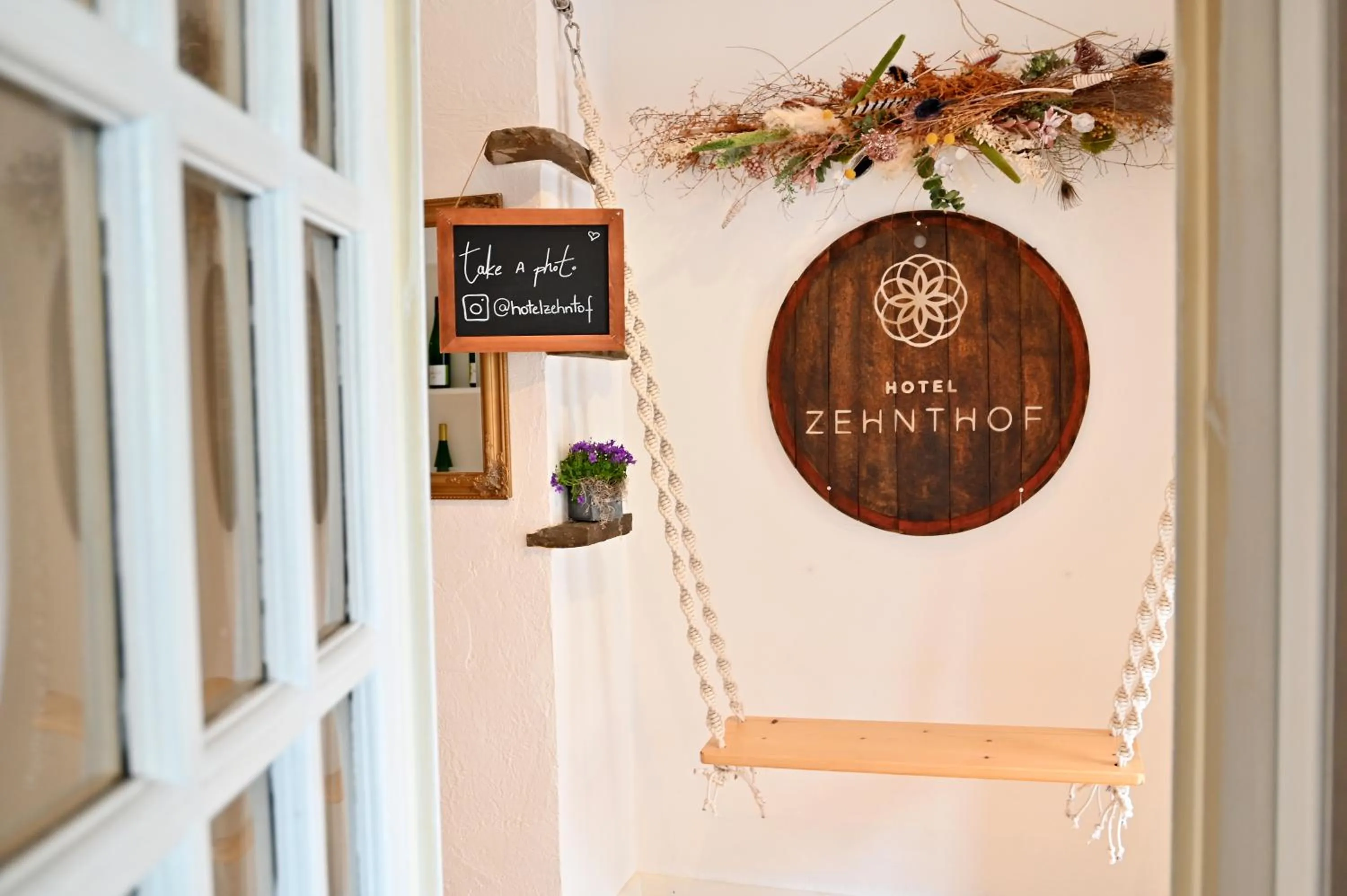 Property logo or sign in Hotel Zehnthof