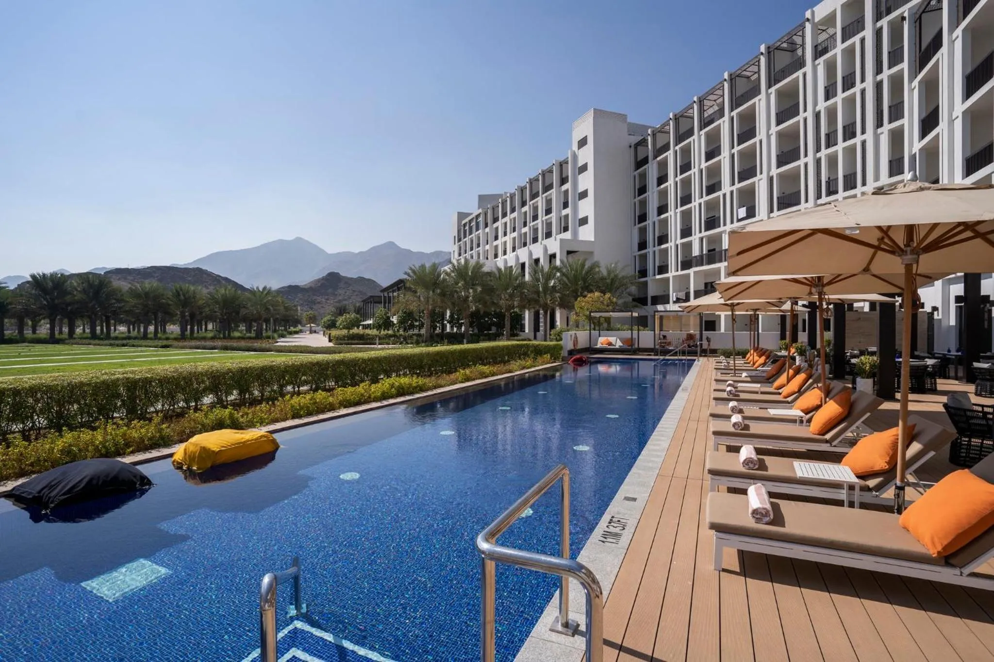 Swimming pool in InterContinental Fujairah Resort by IHG