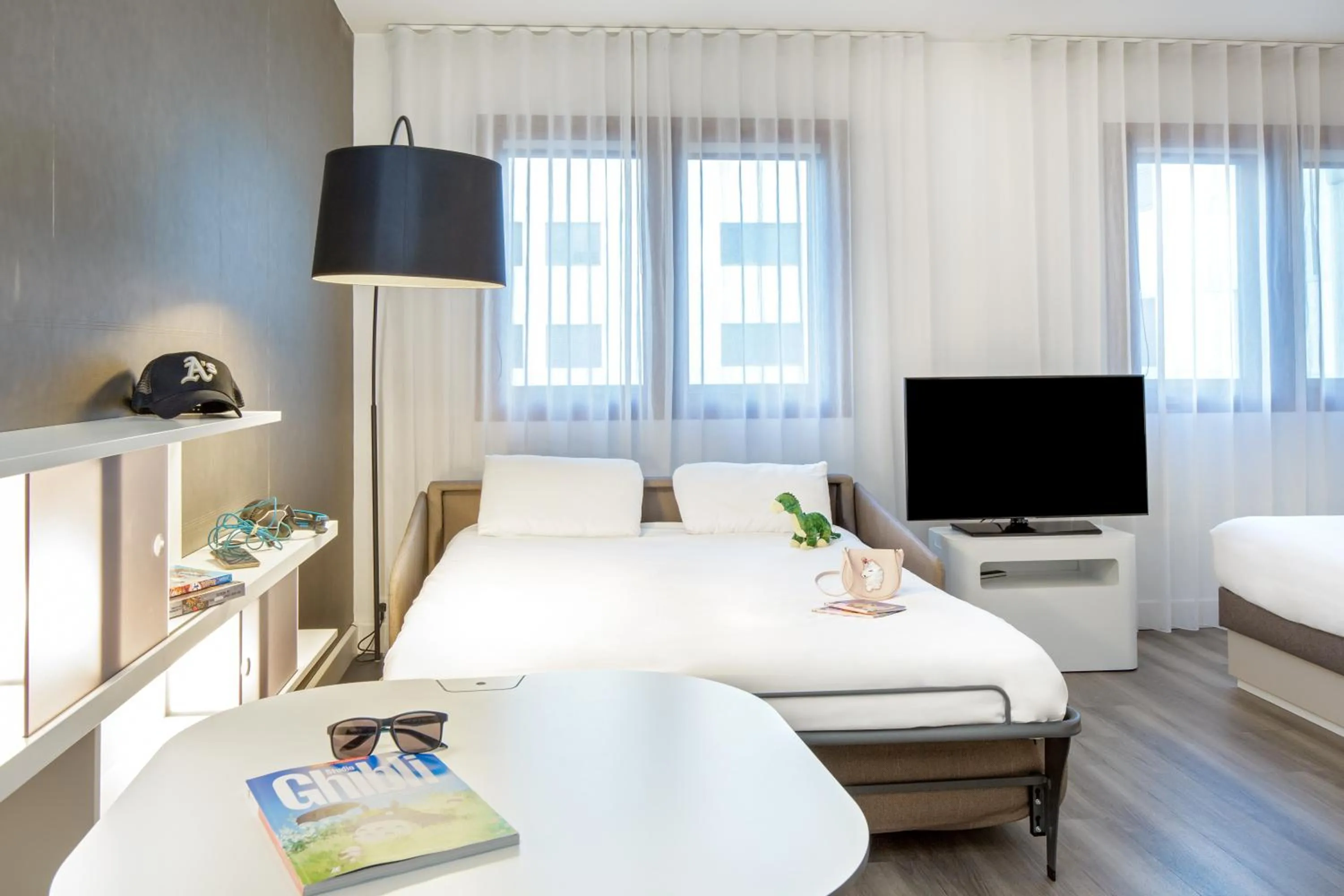 Bed in Novotel Suites Perpignan Centre - Grandes Suites & Confort Centre-Ville