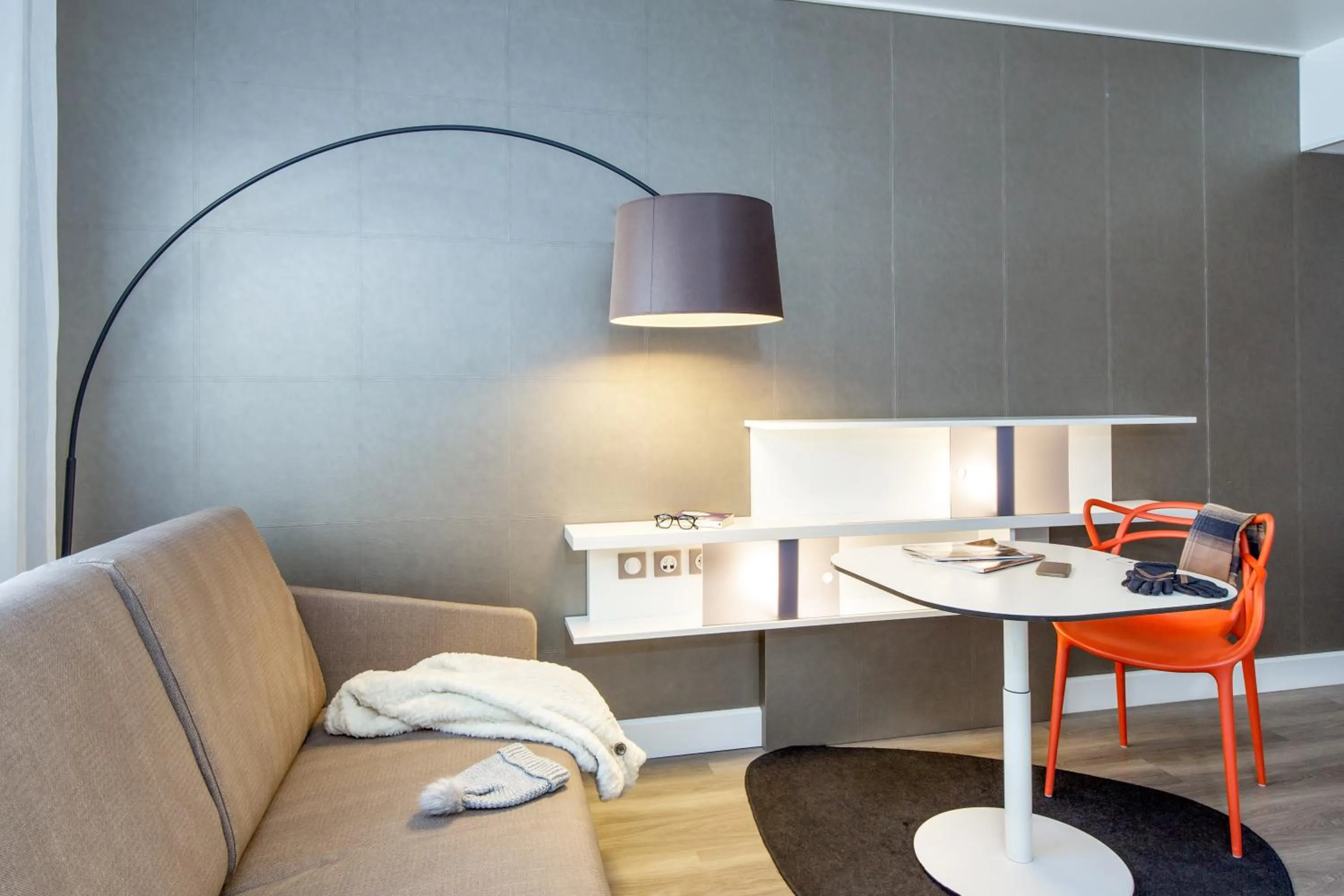 Living room in Novotel Suites Perpignan Centre - Grandes Suites & Confort Centre-Ville