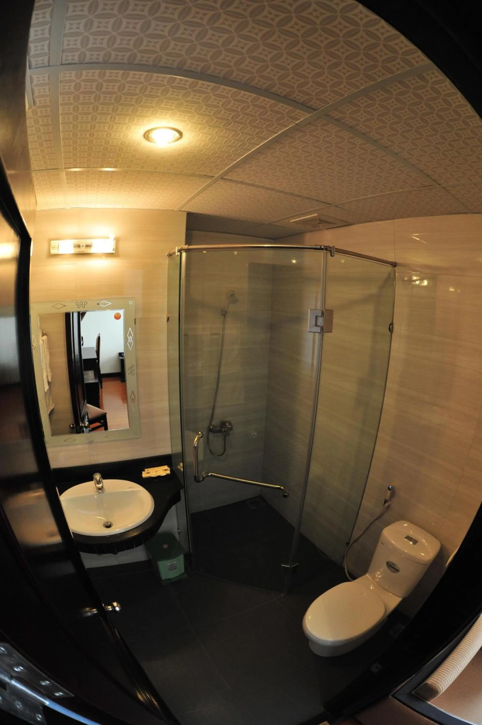 Bathroom in Than Thien - Friendly Hotel