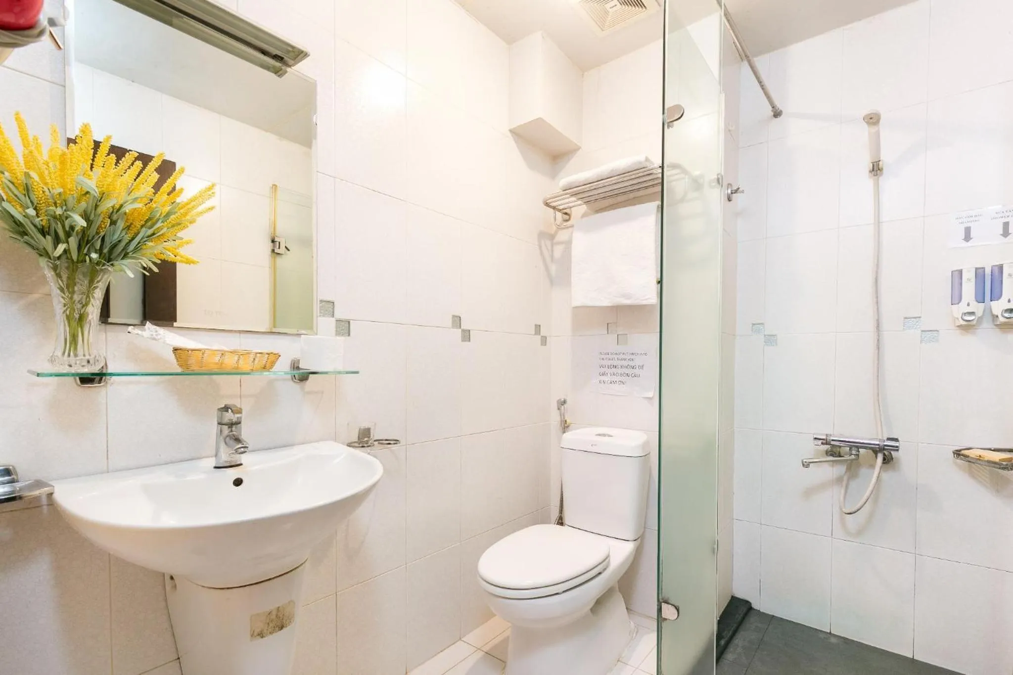 Toilet in Centana Ben Thanh Hotel