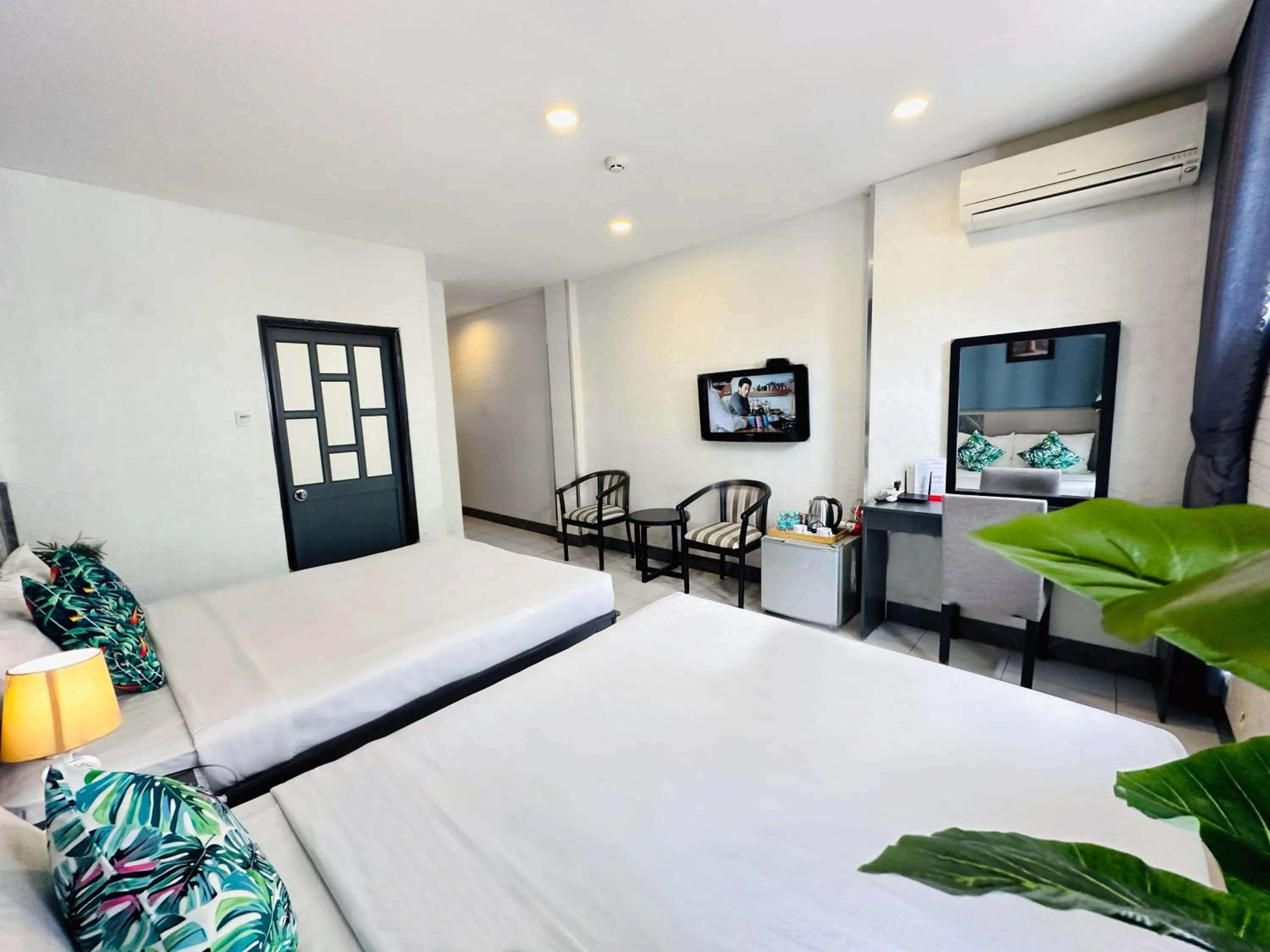 TV and multimedia, Bed in Centana Ben Thanh Hotel