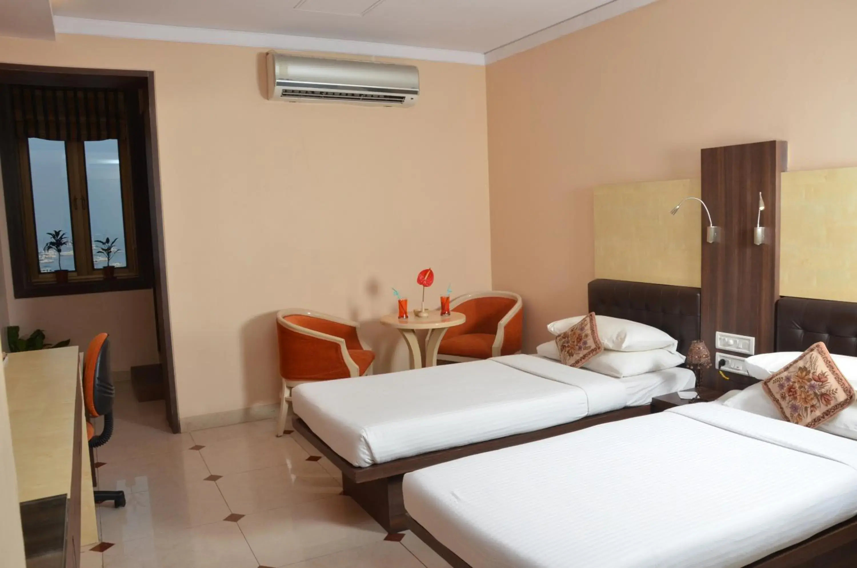 Sea Facing Room - single occupancy in Sea Palace Hotel - near Gateway of India Sea Facing Room - single occupancy in Sea Palace Hotel - near Gateway of India