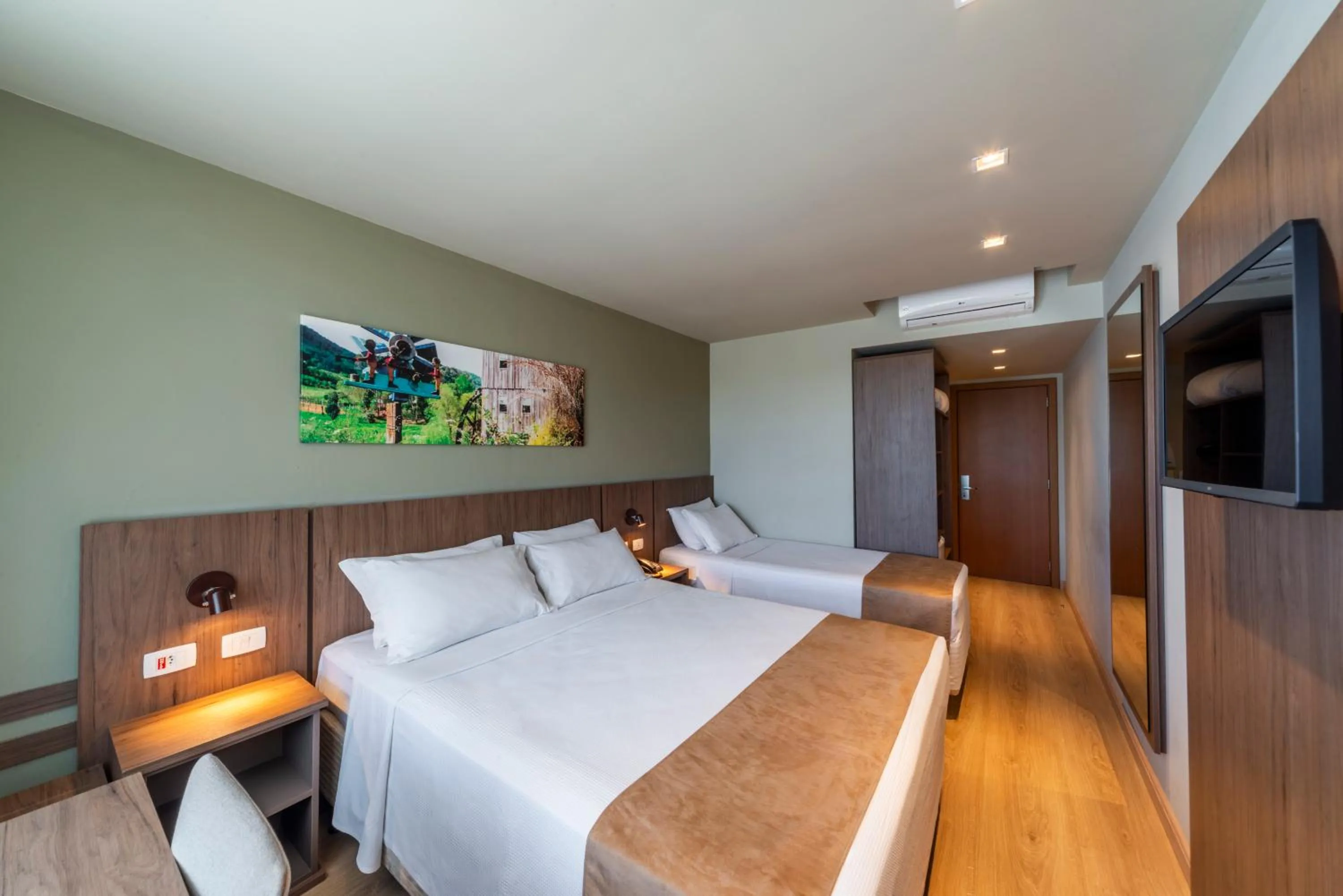 Bedroom, Bed in Hotel Laghetto Vivace