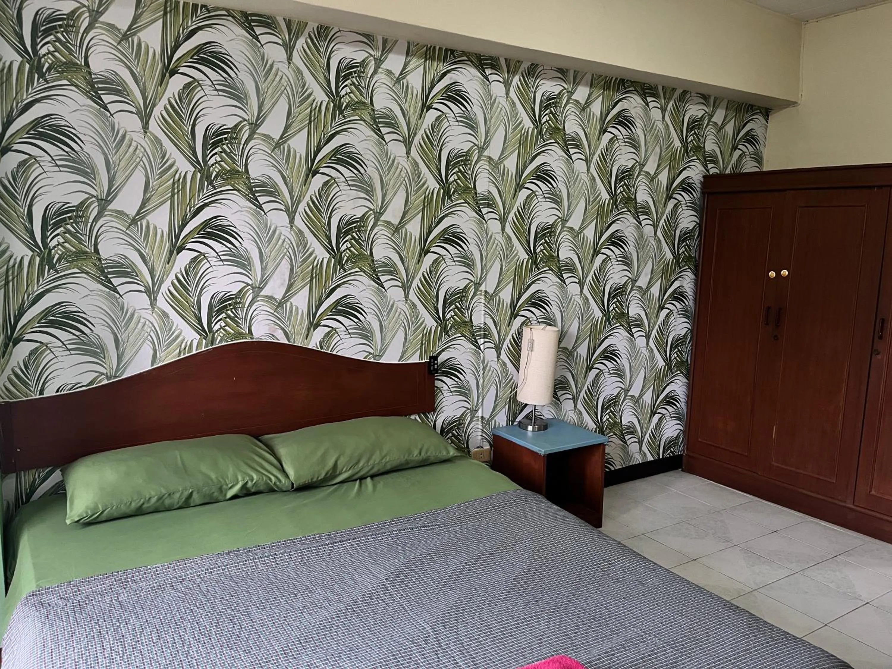 Bed in RCN Court & Inn