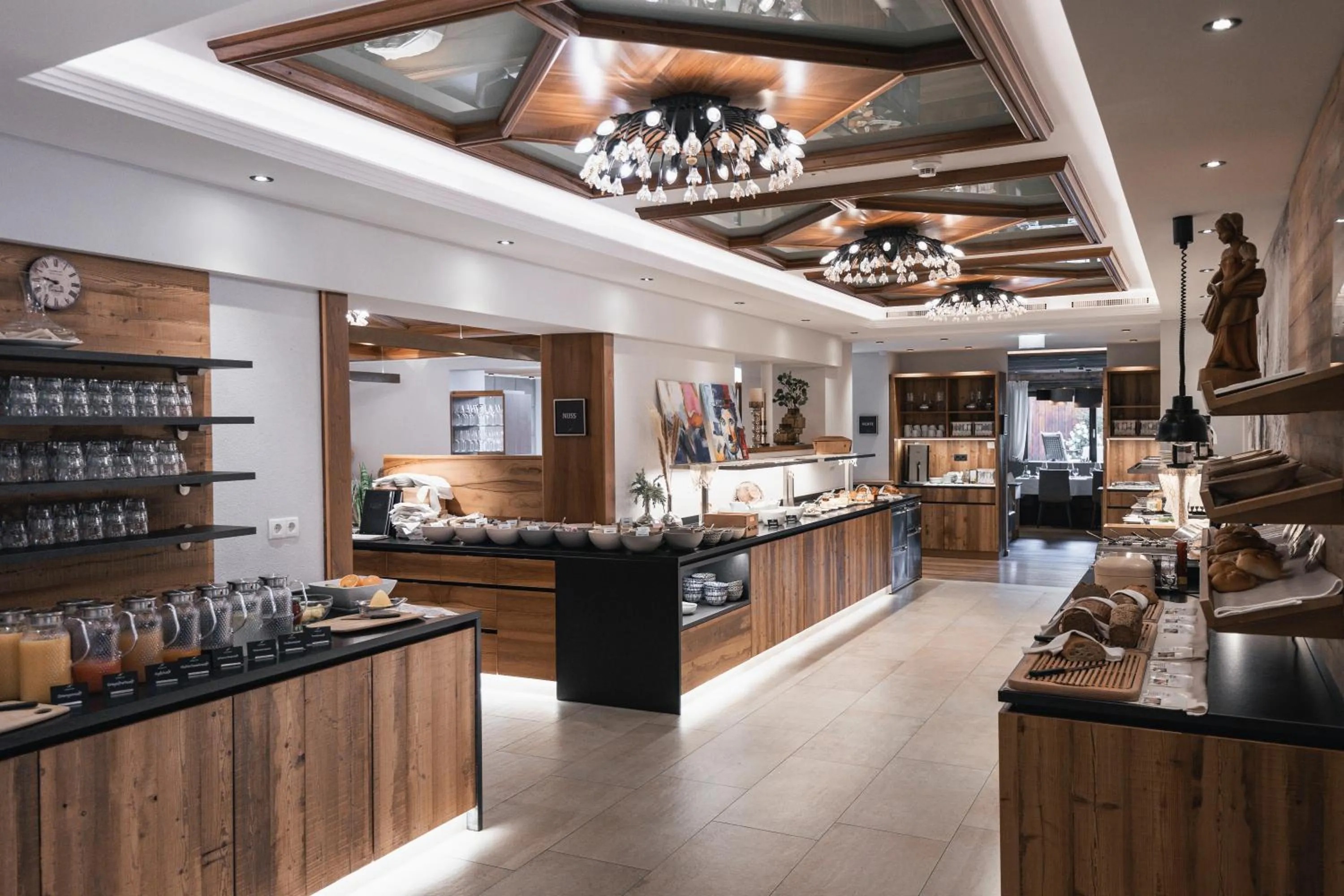 Food and drinks in Hotel Jerzner Hof 4 Sterne Superior