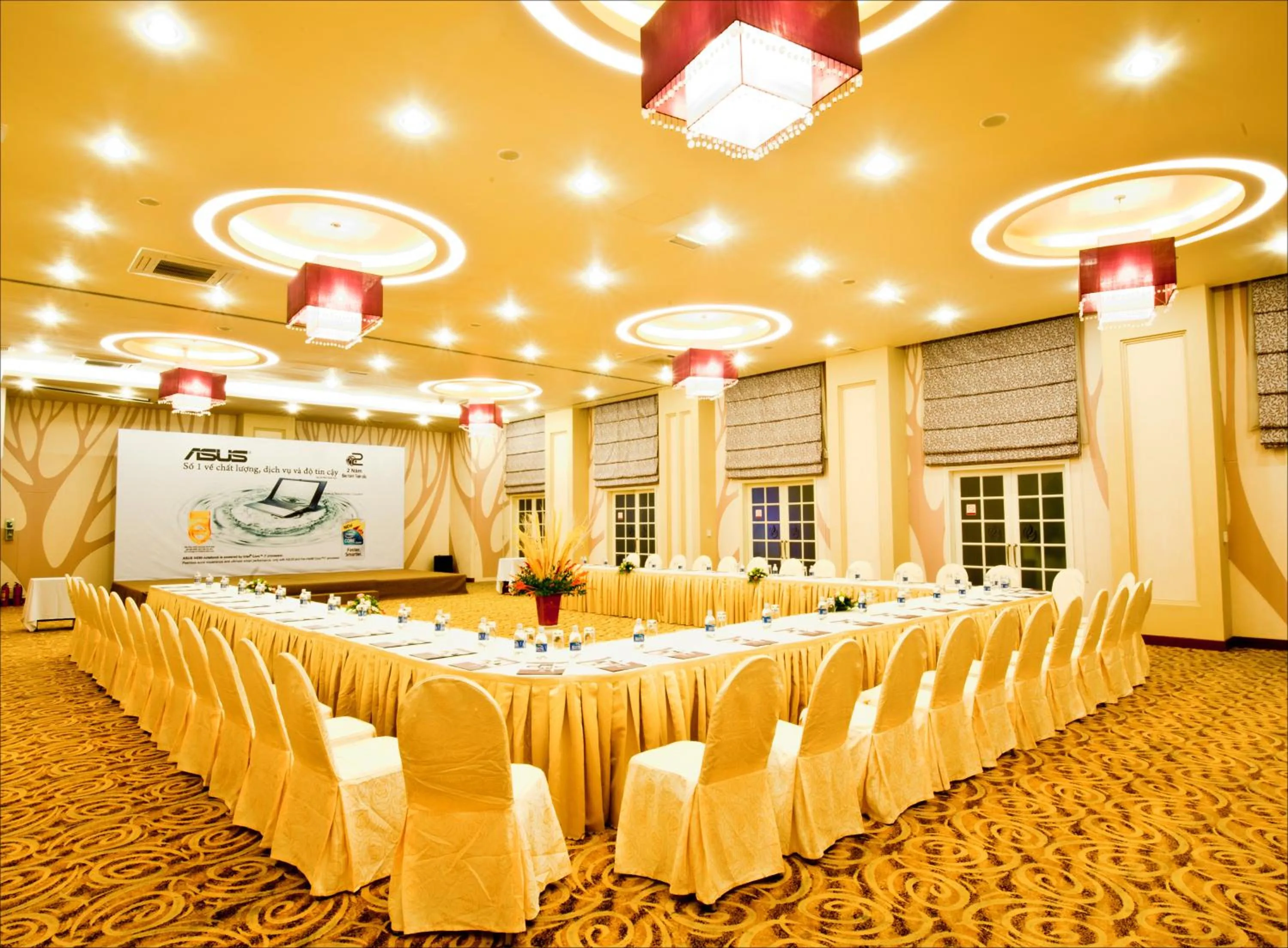 Business facilities in TTC Hotel - Ngoc Lan