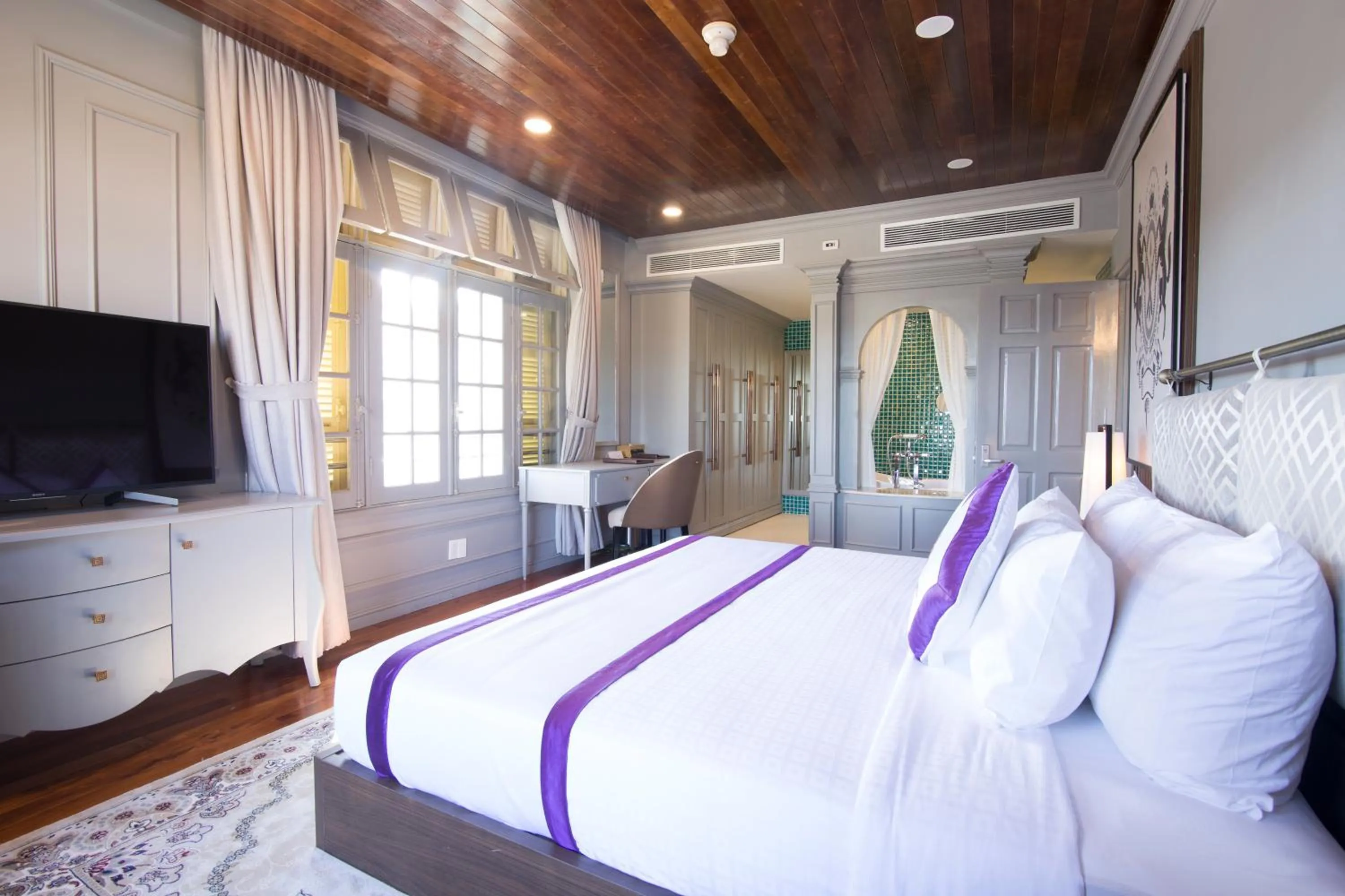 Photo of the whole room, Bed in TTC Hotel - Ngoc Lan