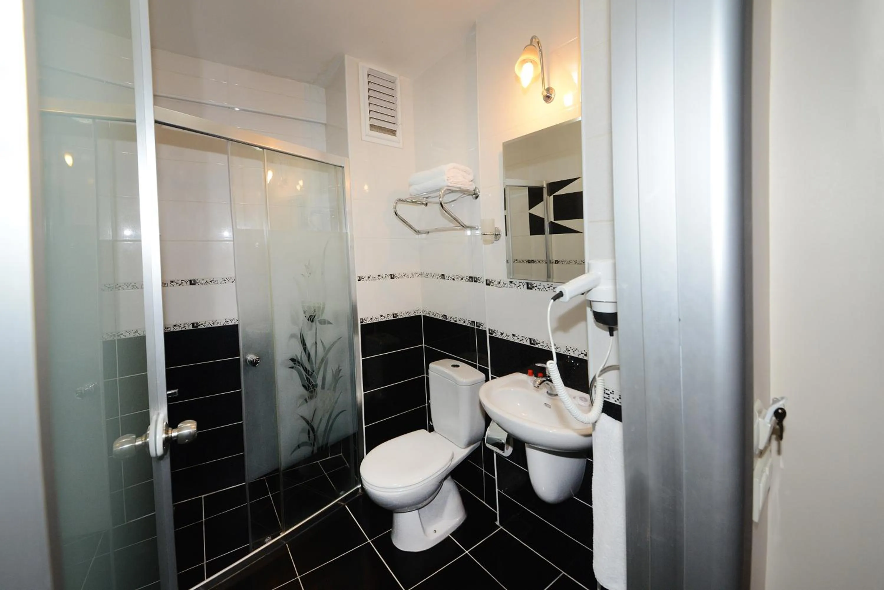 Decorative detail in Hotel Grand Umit